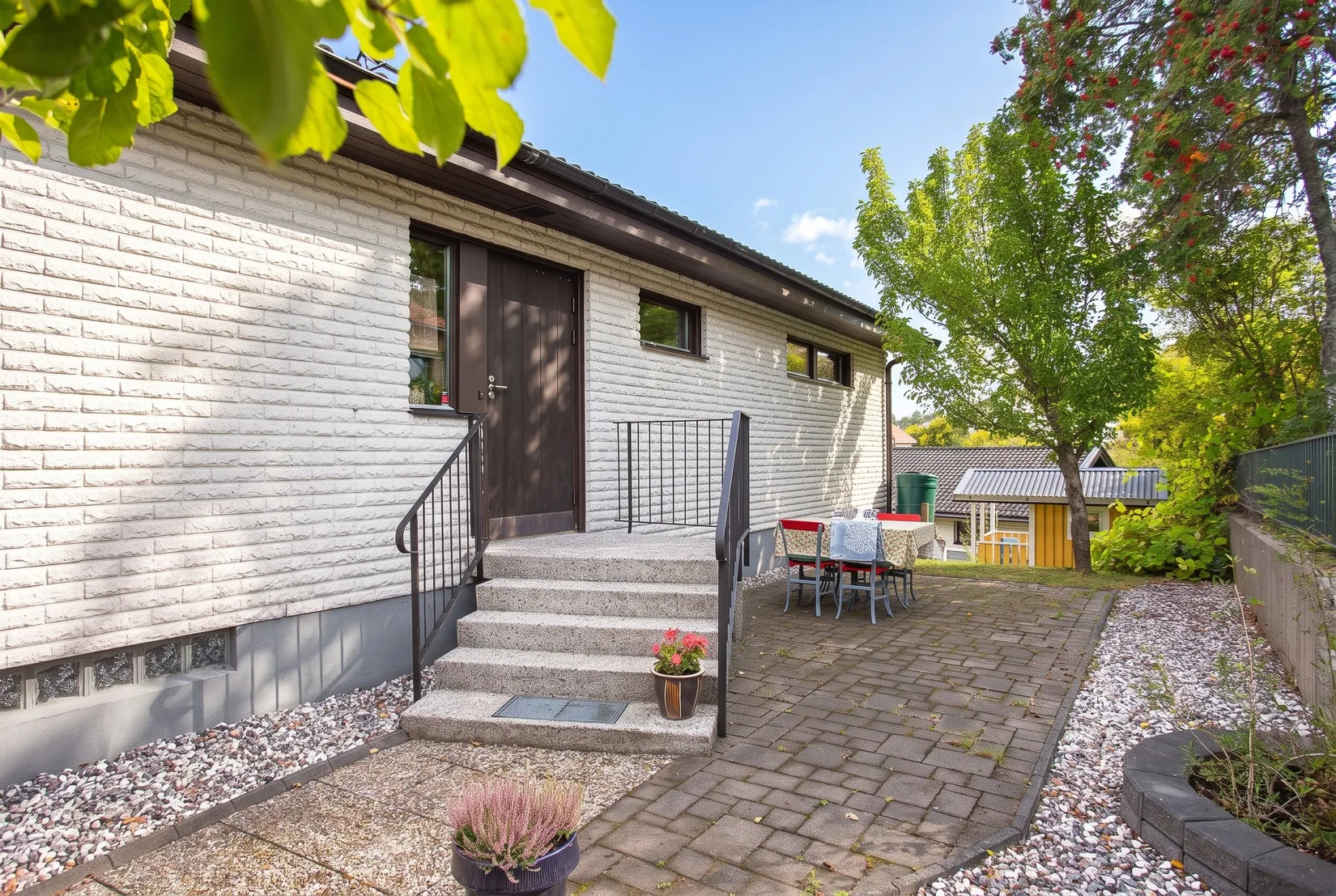 Villa, Kronvägen 25, Ormberget, Västerås
