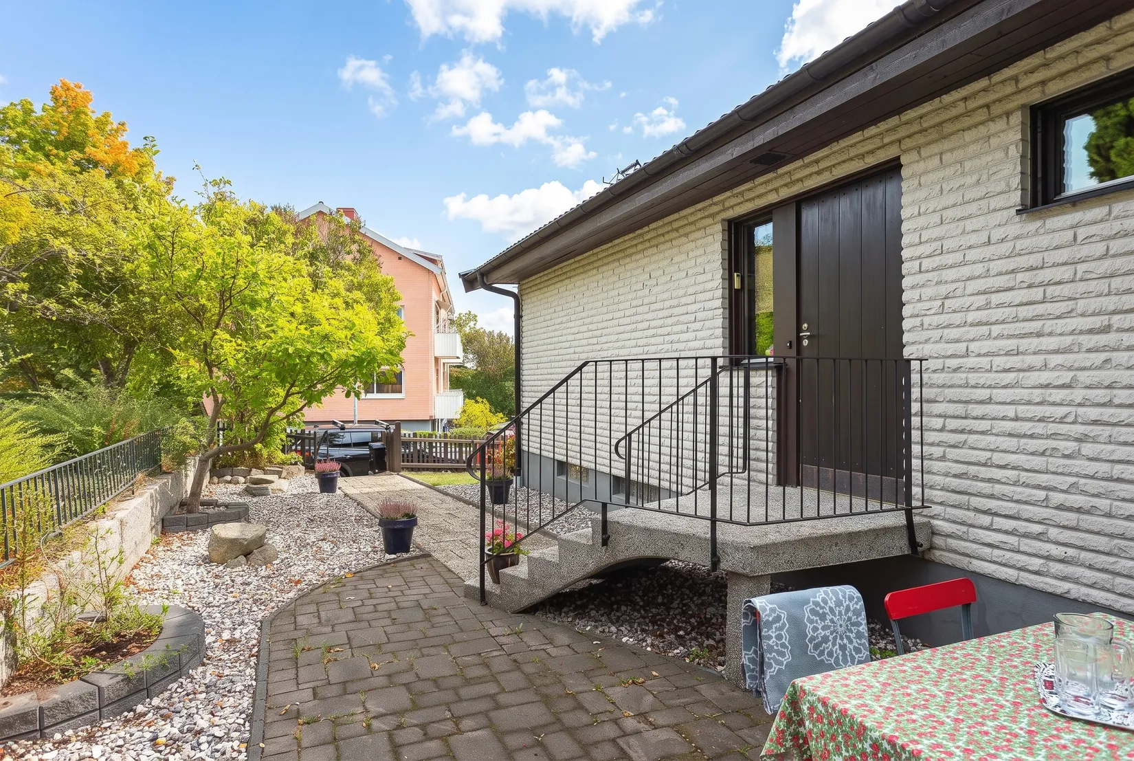 Villa, Kronvägen 25, Ormberget, Västerås