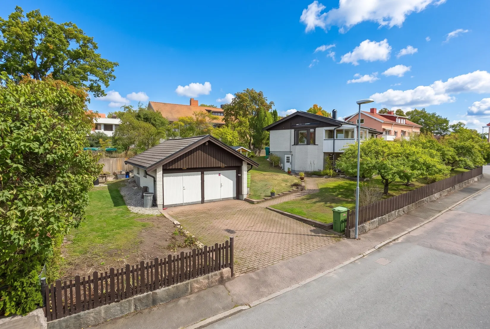 Villa, Kronvägen 25, Ormberget, Västerås