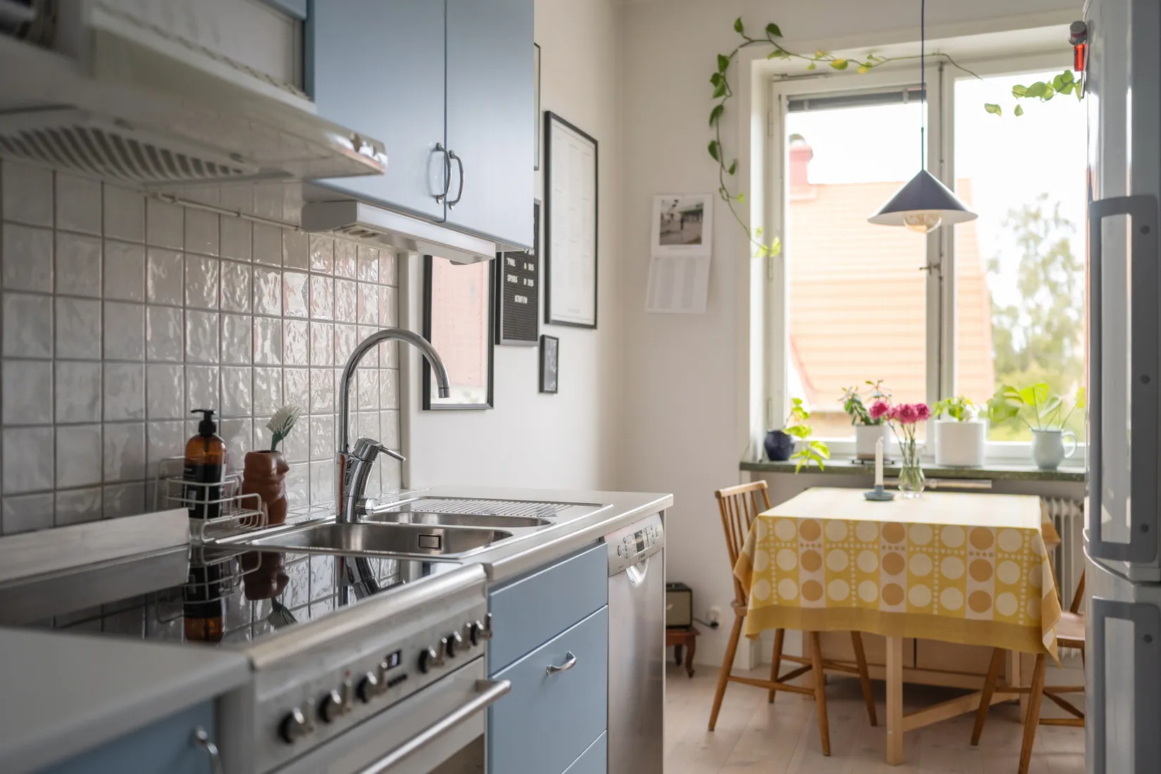 Bostadsrätt, Svandammsvägen 23, Midsommarkransen, Stockholm