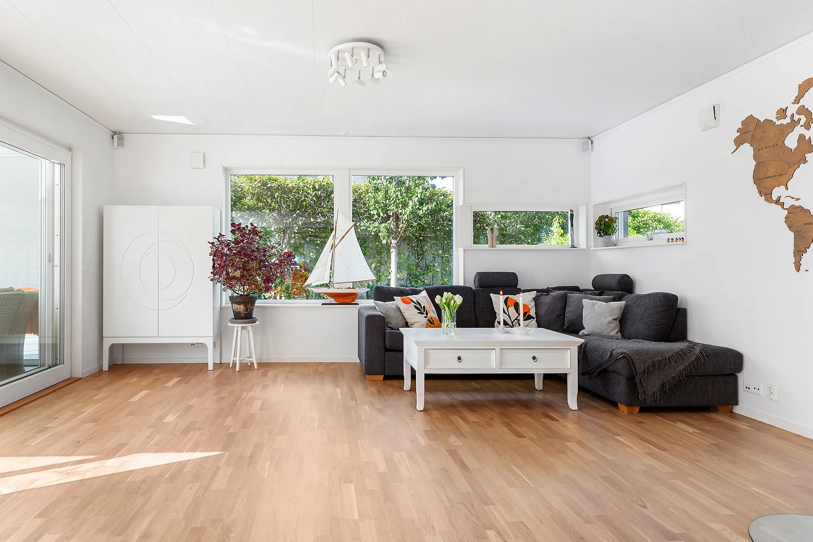 Villa, Fårhagsslingan 8, Norrboda, Upplands-Bro
