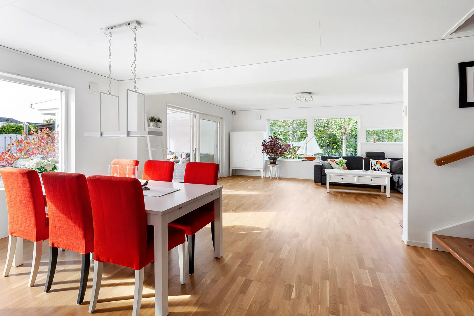 Villa, Fårhagsslingan 8, Norrboda, Upplands-Bro