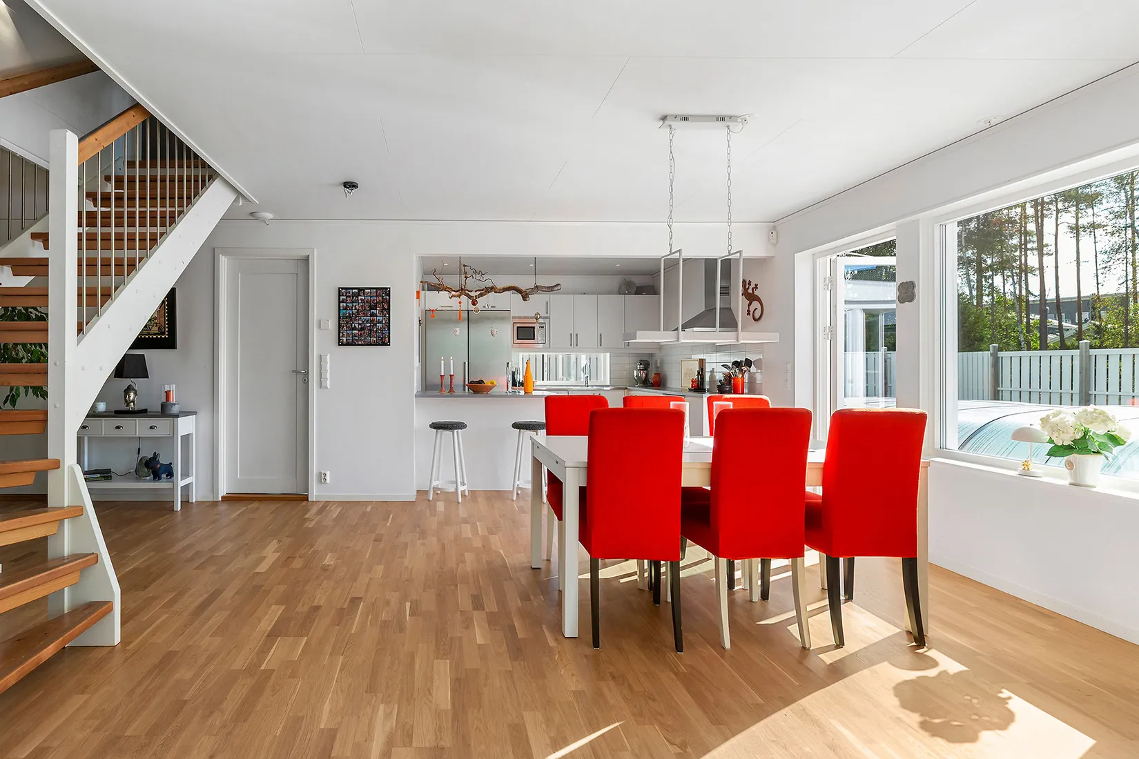 Villa, Fårhagsslingan 8, Norrboda, Upplands-Bro