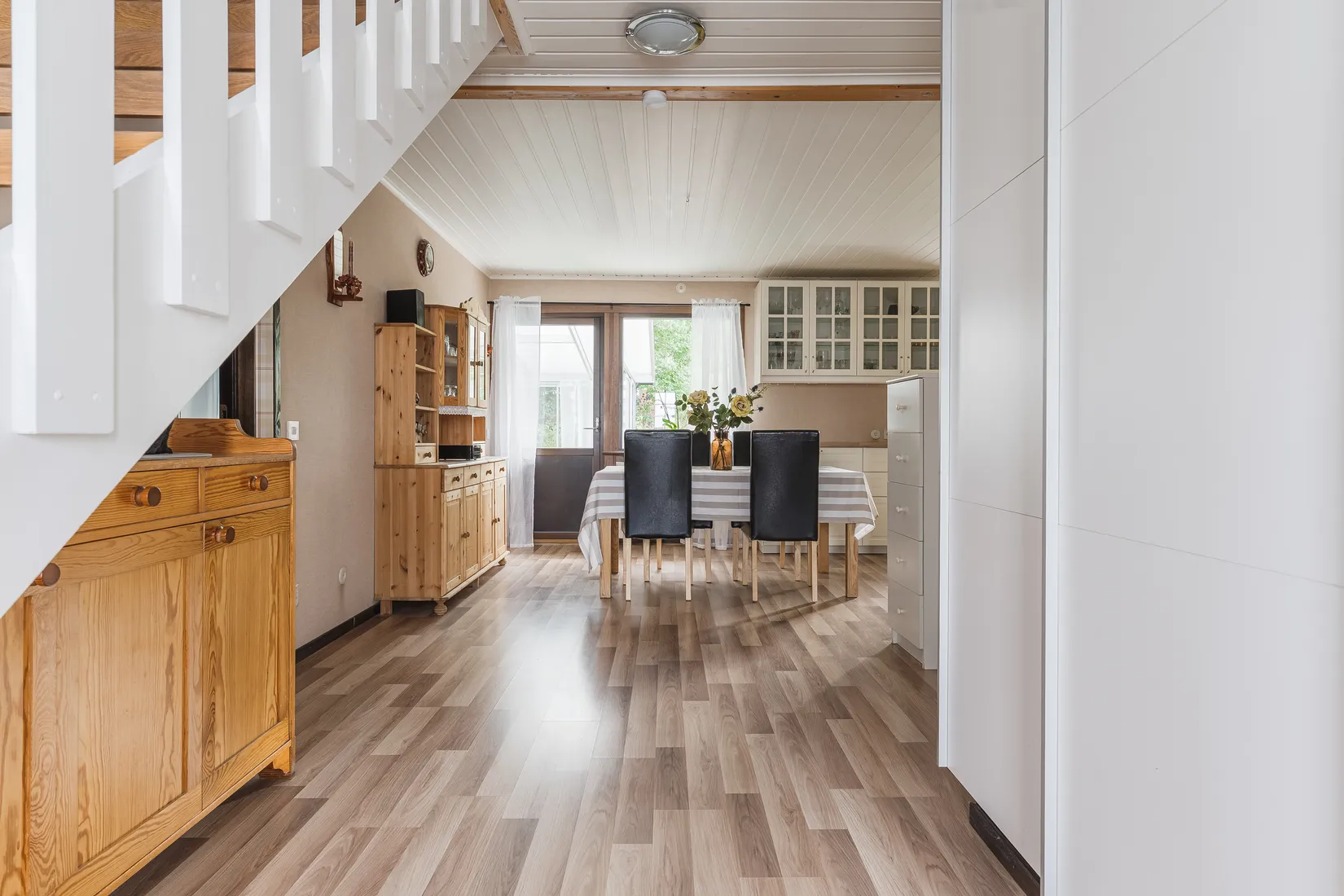 Villa, Gultbrunnsvägen 13, Slagsta, Eskilstuna