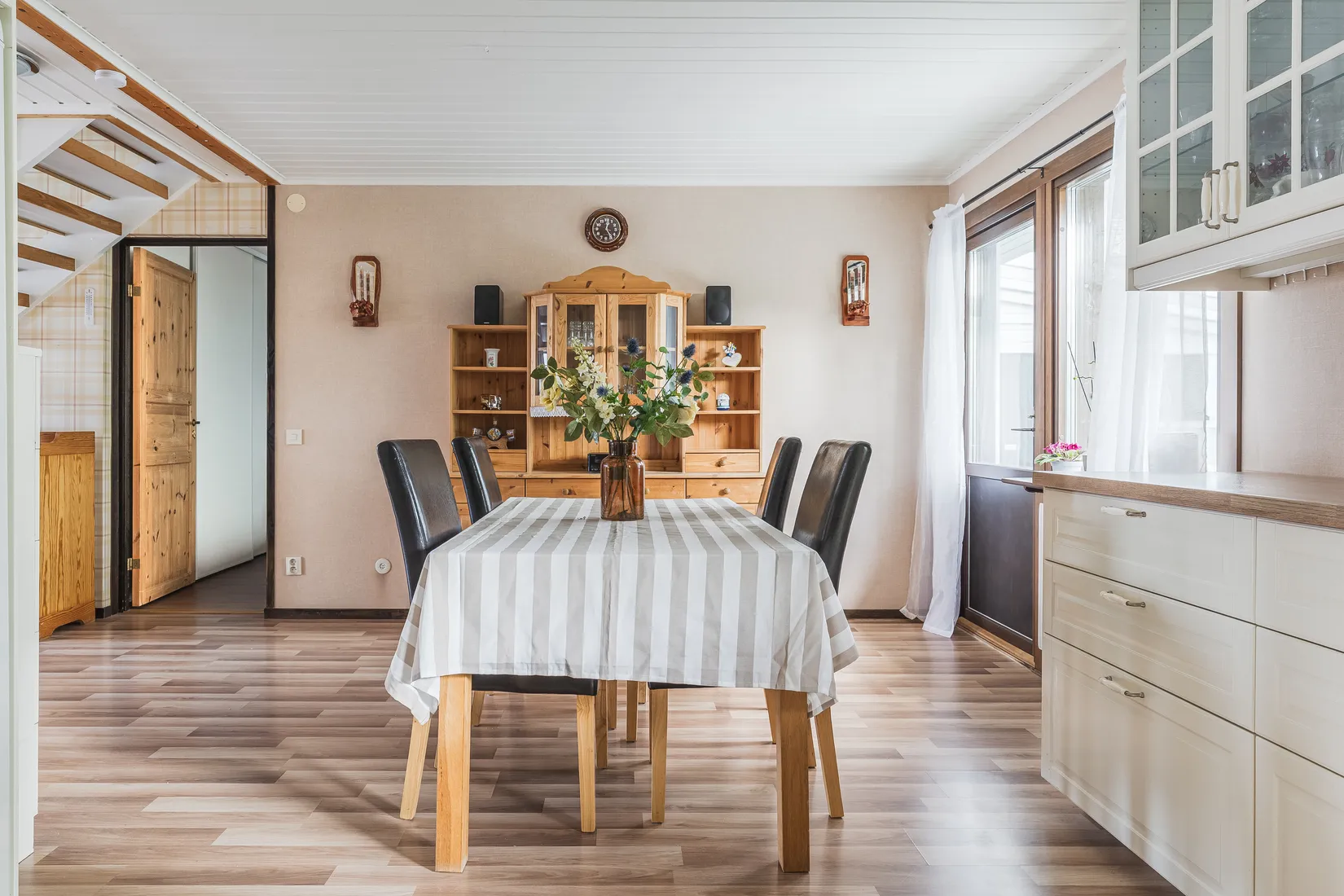 Villa, Gultbrunnsvägen 13, Slagsta, Eskilstuna