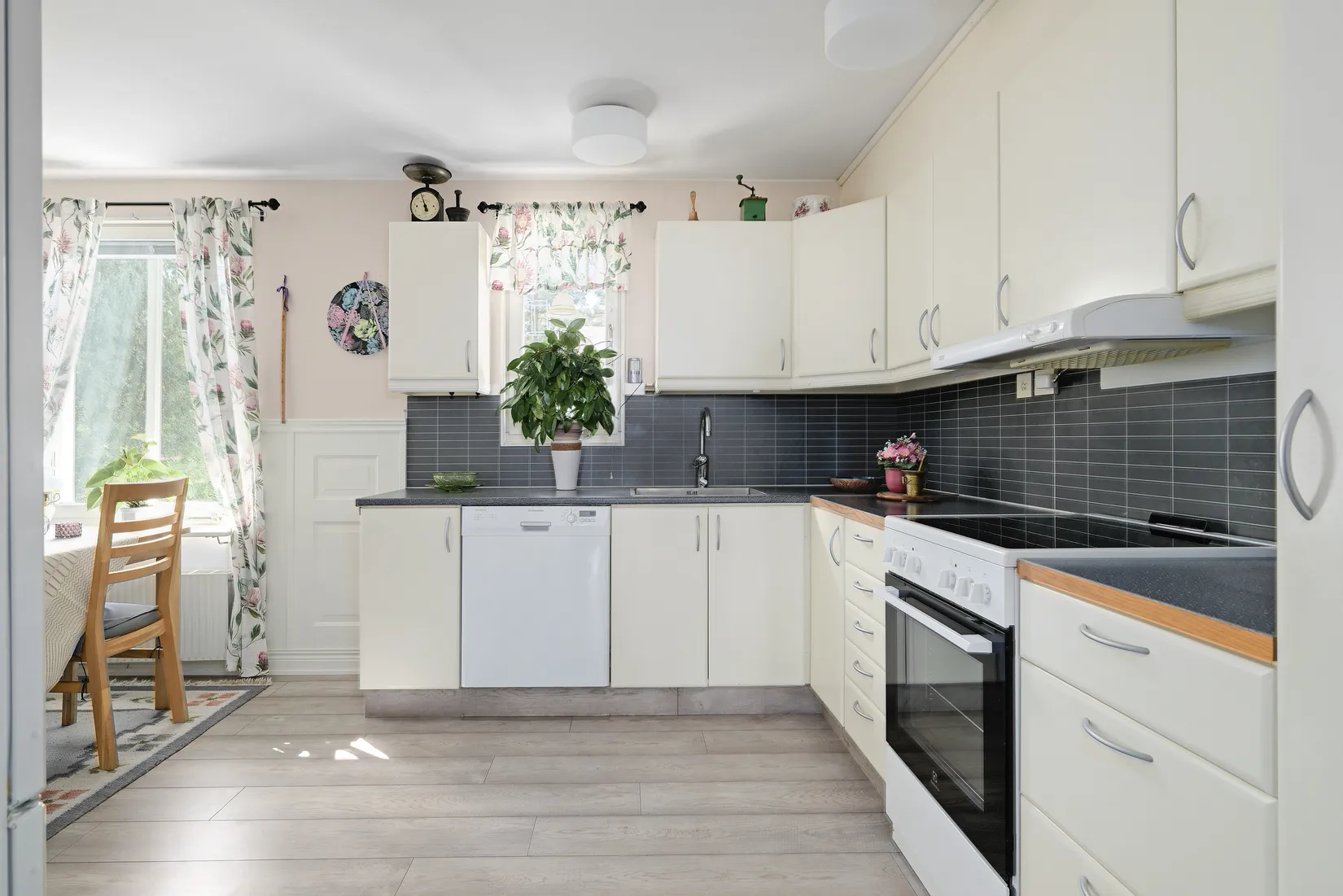 Bostadsrätt, Kragvägen 95, Röbäck, Umeå