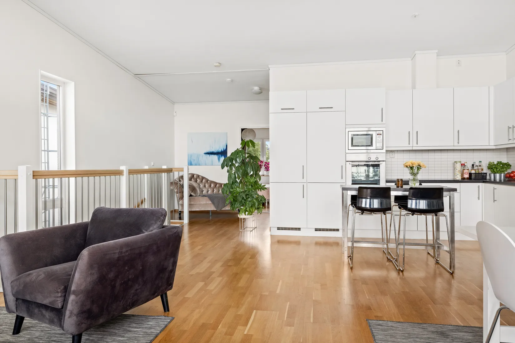 Radhus, Rödbenevägen 6, Råby Gärde - Bro, Upplands-Bro