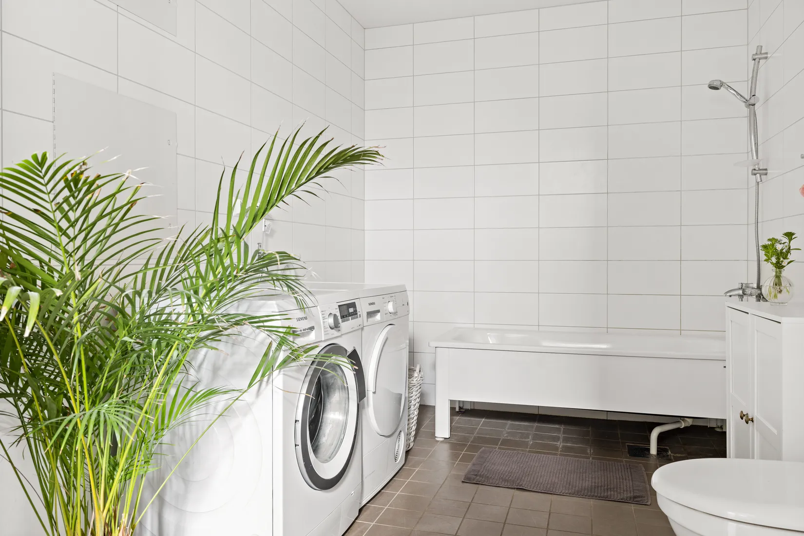 Radhus, Rödbenevägen 6, Råby Gärde - Bro, Upplands-Bro