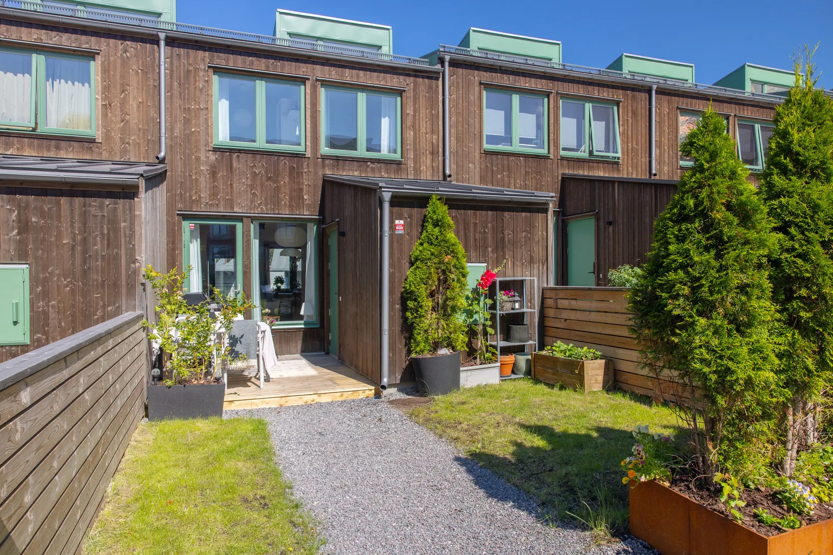 Radhus, Rådanvägen 8, Silverdal, Sollentuna