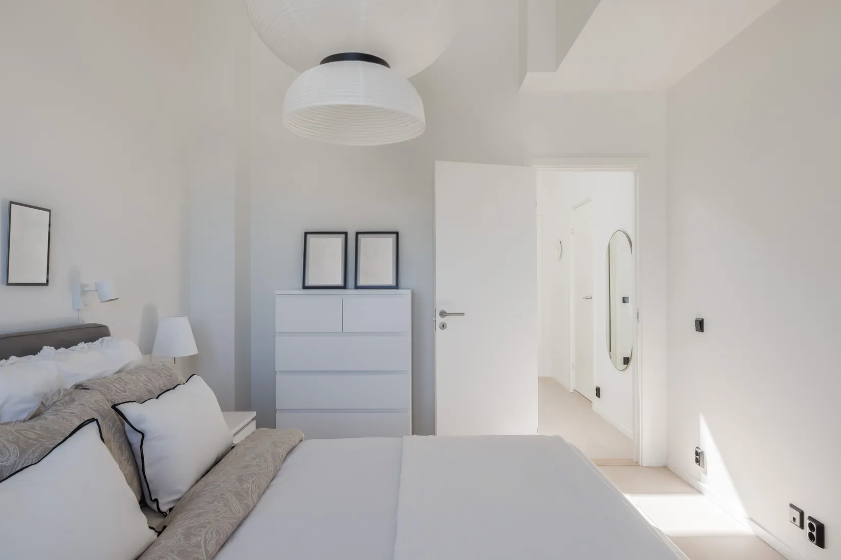 Radhus, Rådanvägen 8, Silverdal, Sollentuna