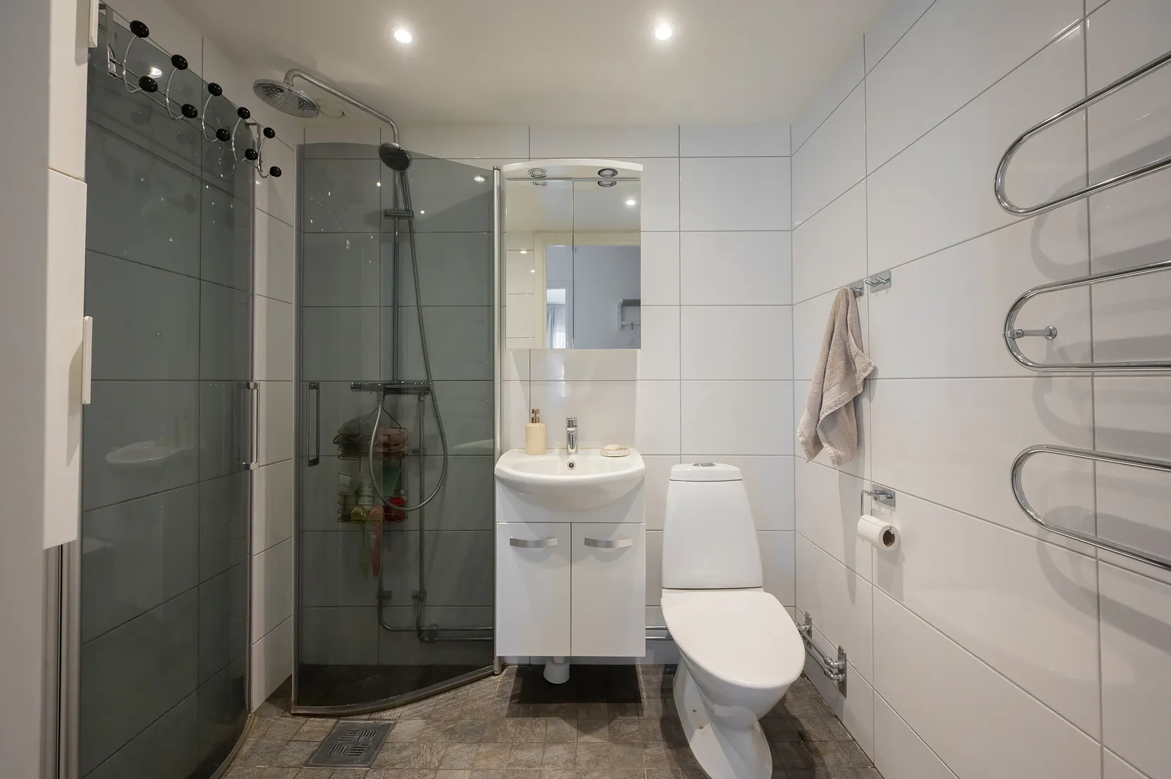 Bostadsrätt, Månstorpsvägen 7, Tullingeberg, Botkyrka