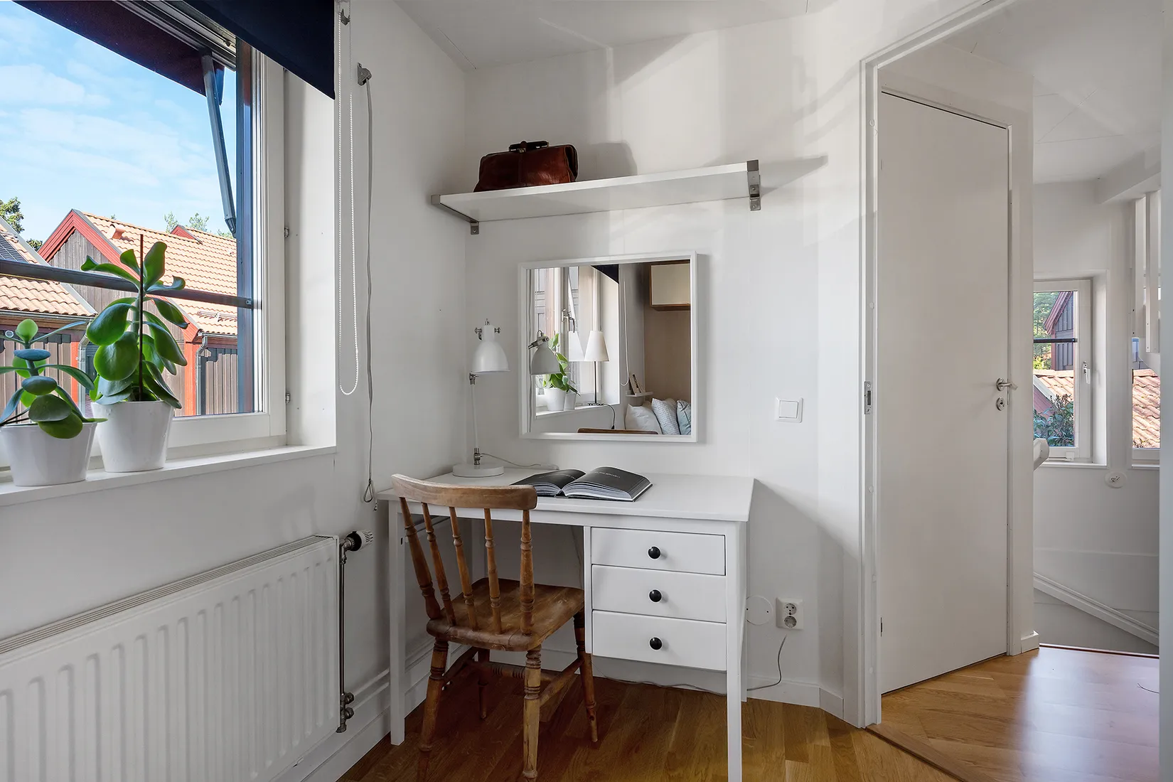 Radhus, Slånbärsvägen 48, Sigtuna
