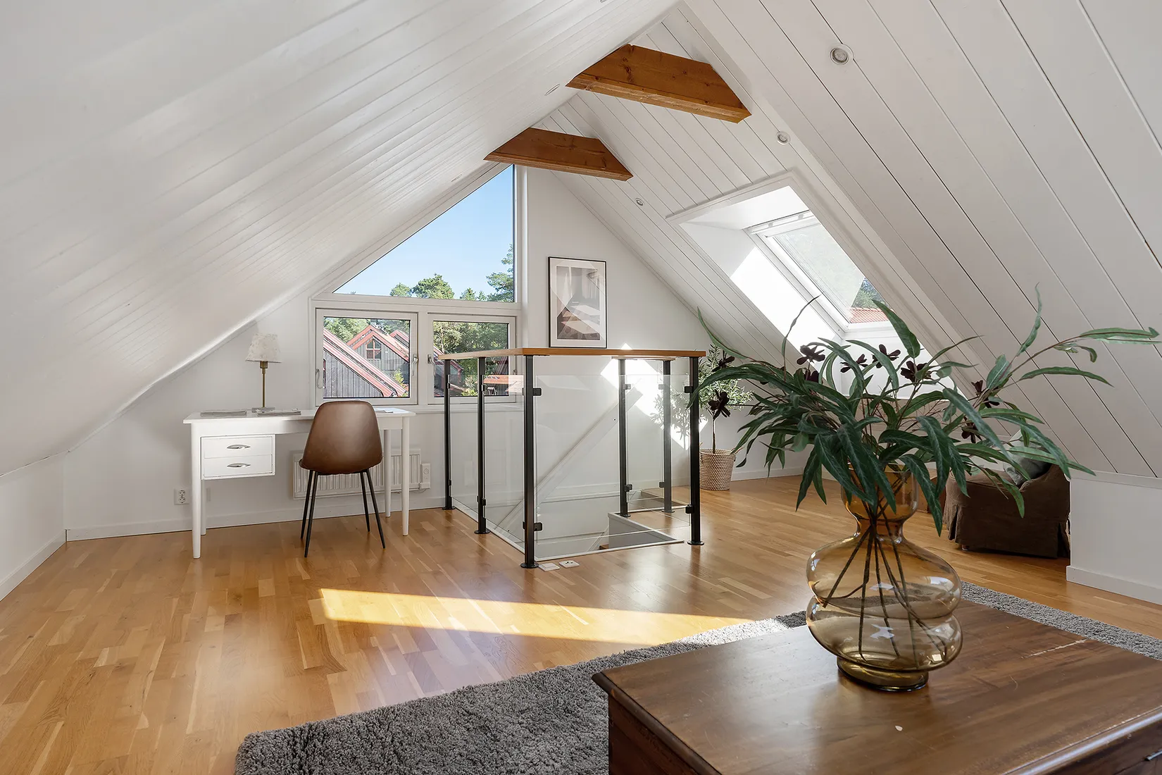 Radhus, Slånbärsvägen 48, Sigtuna