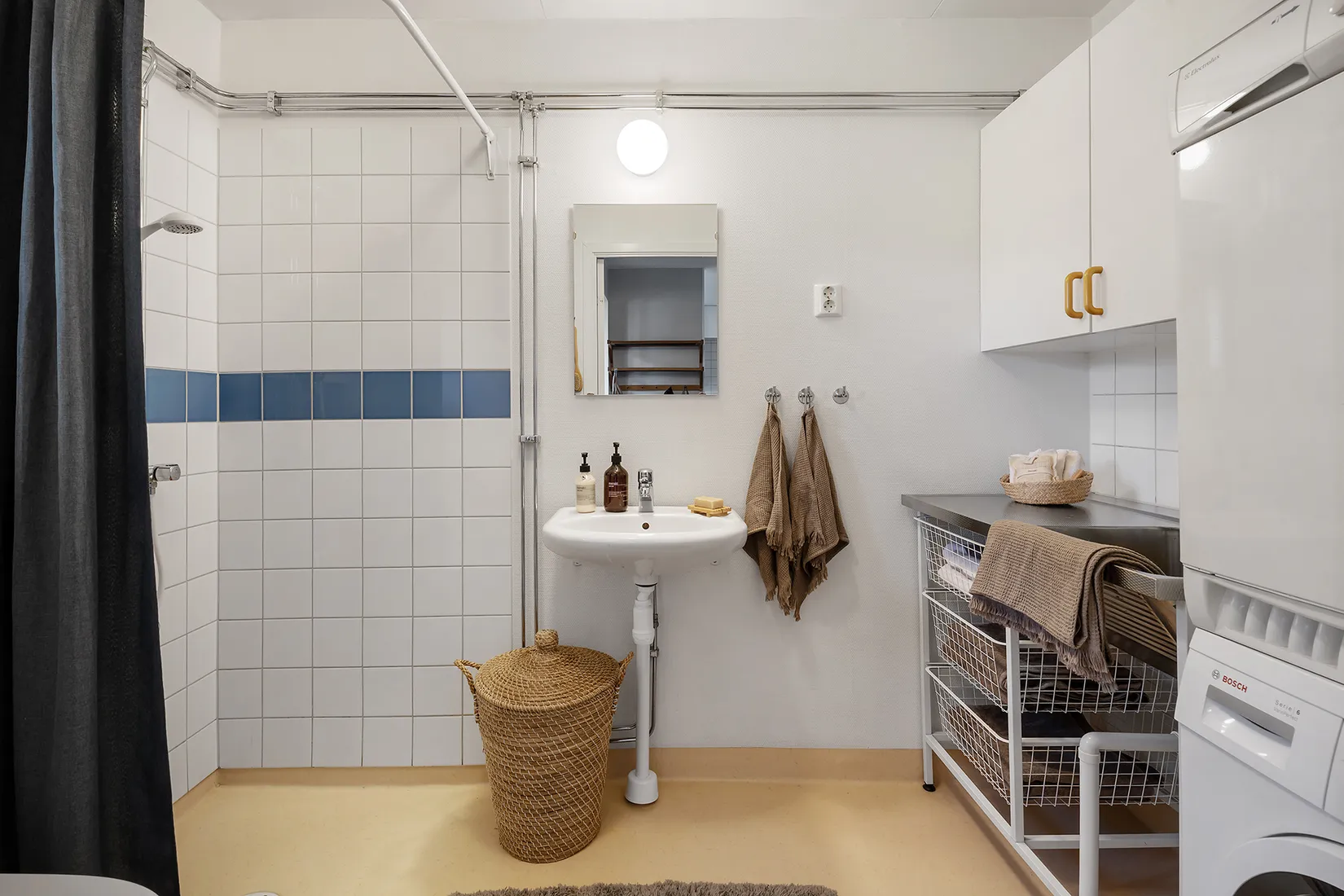 Radhus, Slånbärsvägen 48, Sigtuna