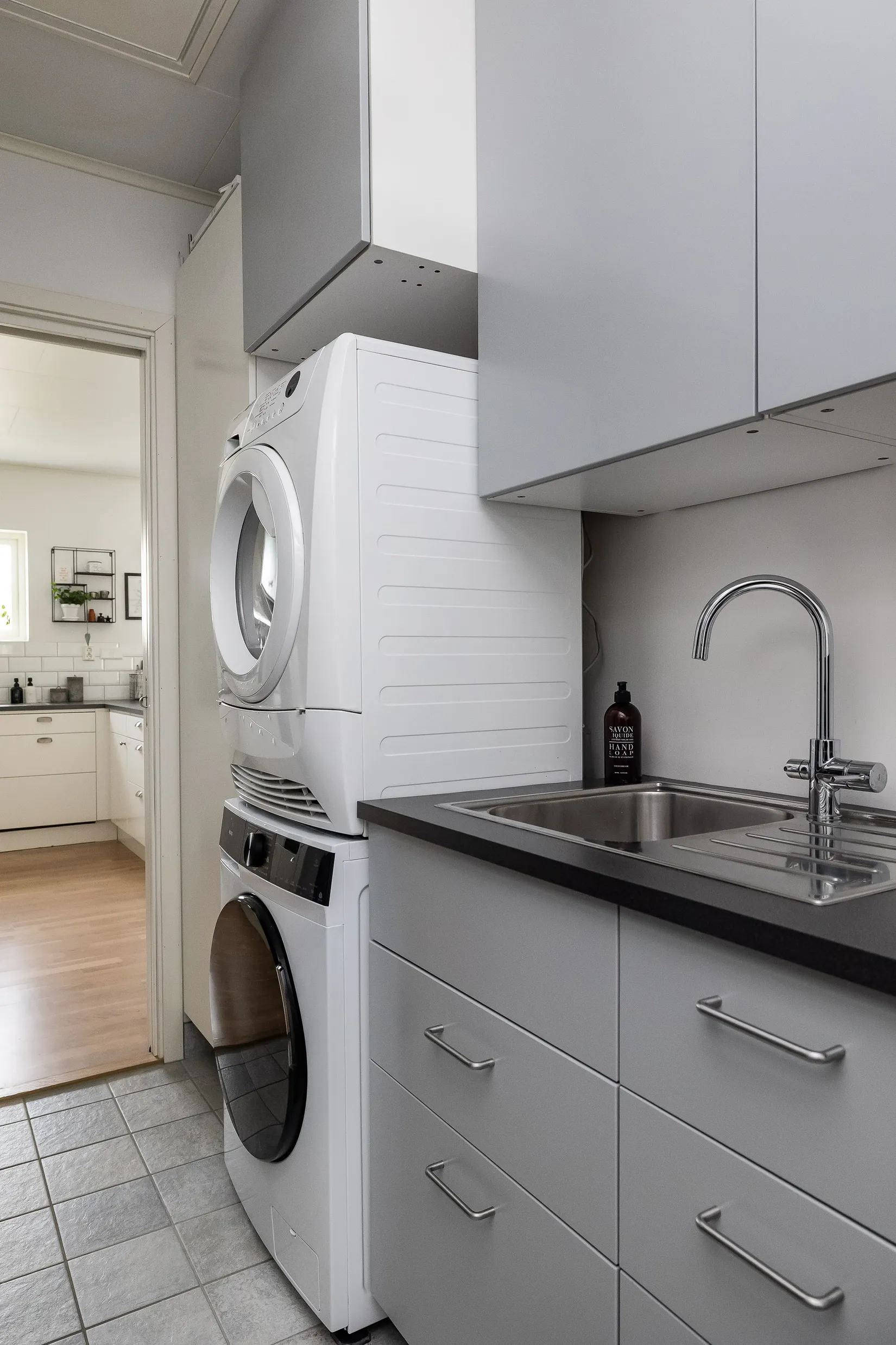 Villa, Carl-Jan Granqvist väg 11, Lekeberg
