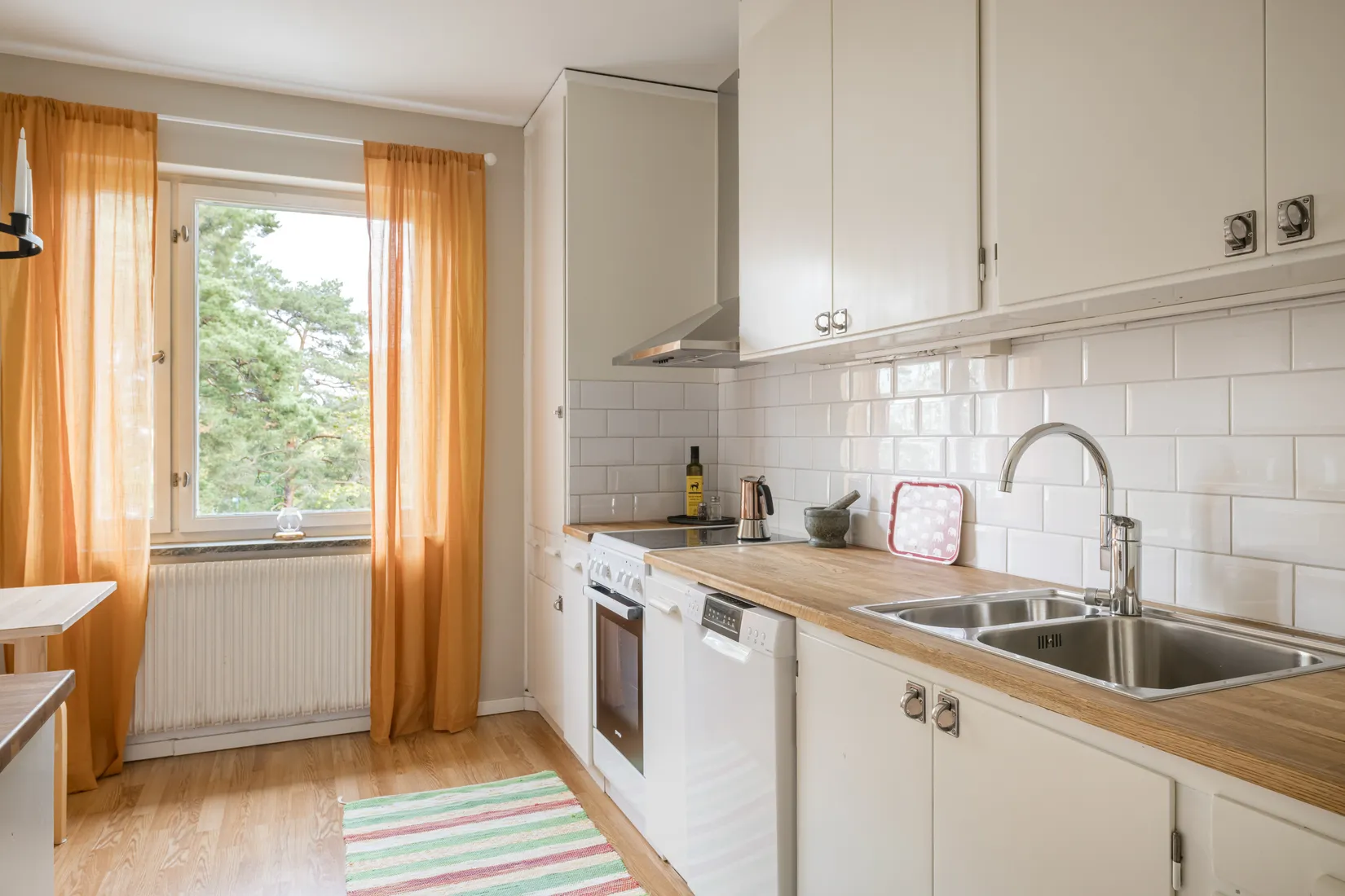 Bostadsrätt, KRYSSARVÄGEN 16, Näsbypark, Täby