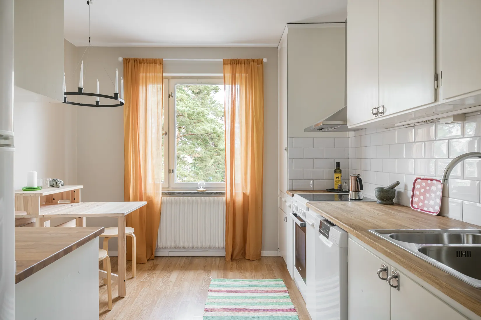Bostadsrätt, KRYSSARVÄGEN 16, Näsbypark, Täby