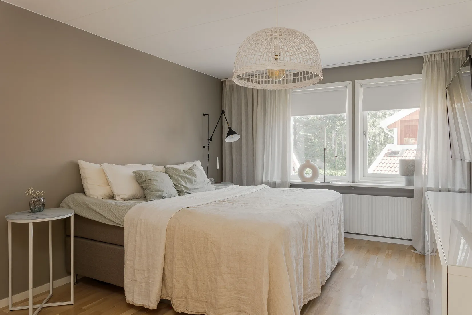 Radhus, Vasavägen 37, Hovshaga, Växjö