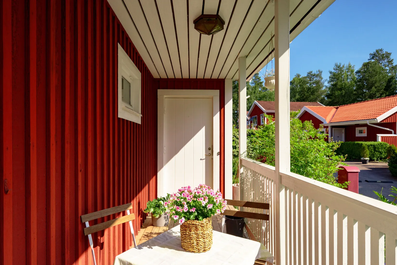 Radhus, Vasavägen 37, Hovshaga, Växjö