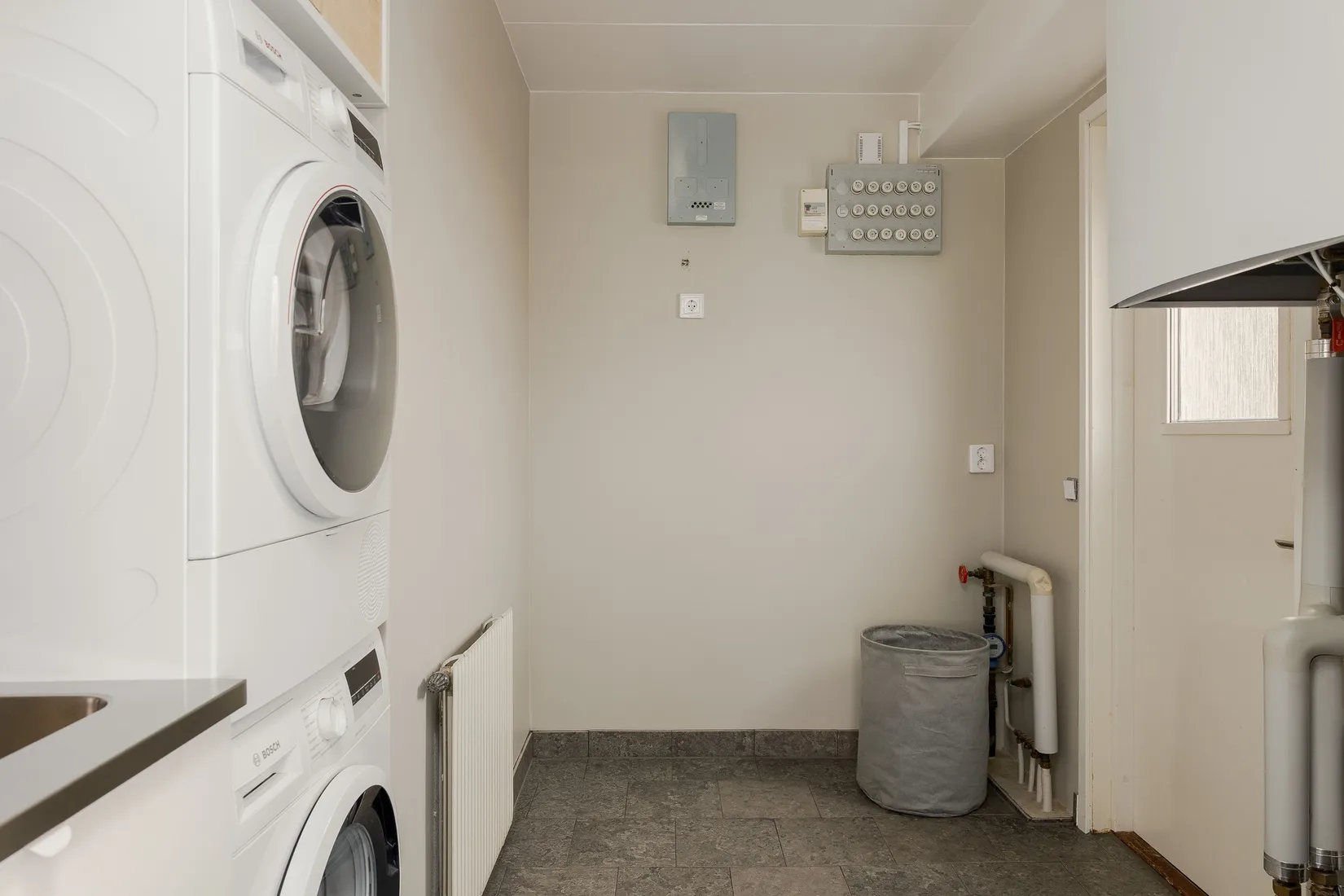 Radhus, Vasavägen 37, Hovshaga, Växjö