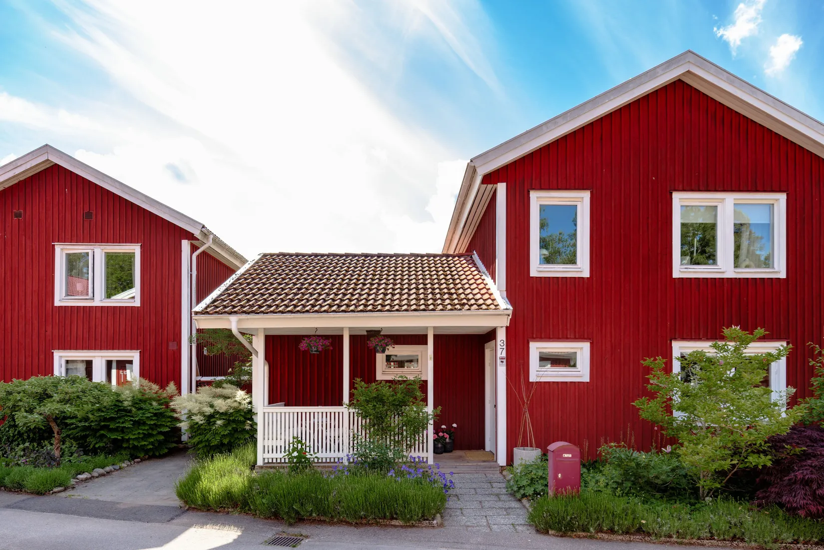 Radhus, Vasavägen 37, Hovshaga, Växjö