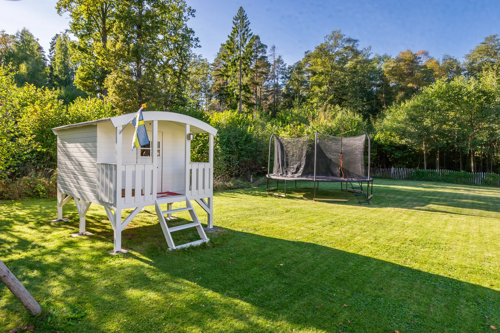 Radhus, Hästängsuddsvägen 8E, Svinninge, Österåker
