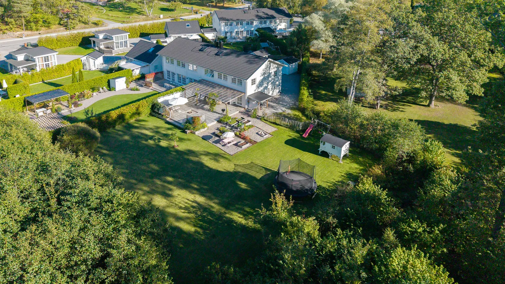 Radhus, Hästängsuddsvägen 8E, Svinninge, Österåker