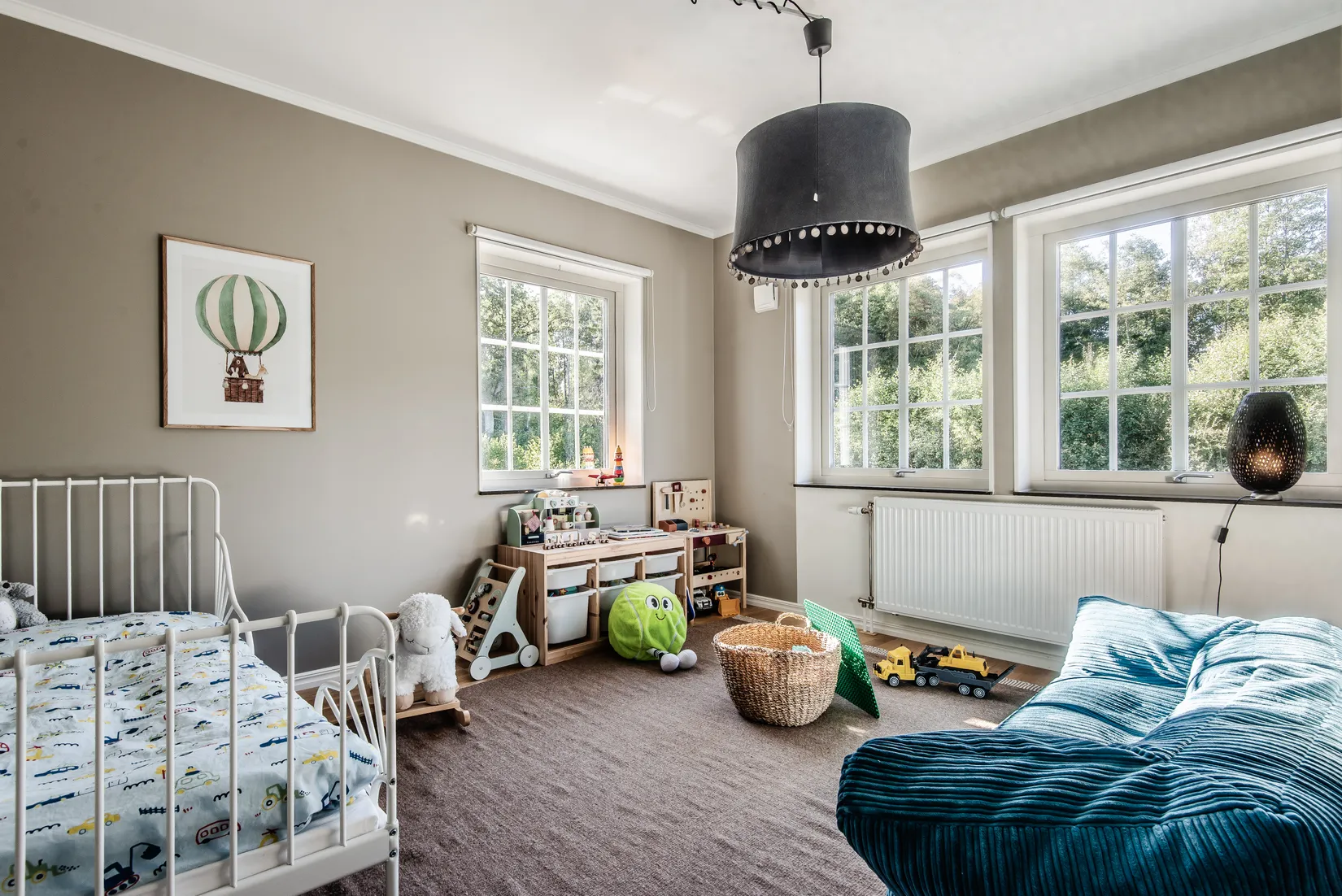 Radhus, Hästängsuddsvägen 8E, Svinninge, Österåker