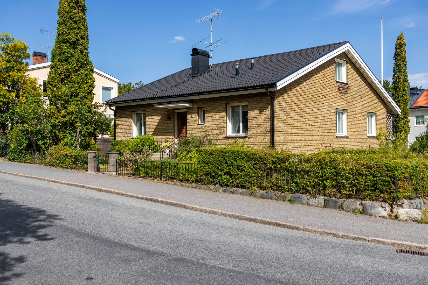 Villa, Gröna gatan 4, Centrum/Mariekäll, Södertälje