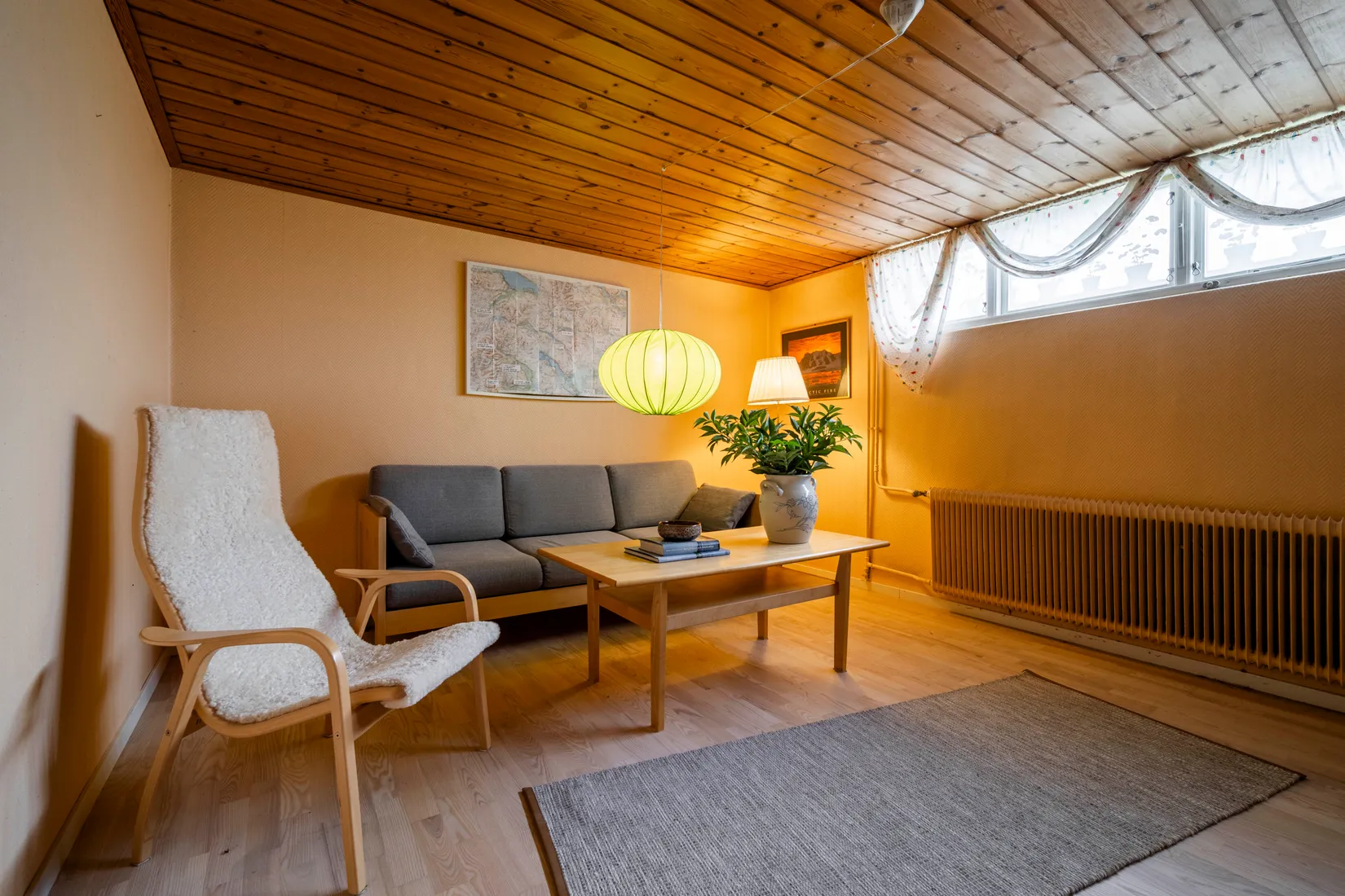 Villa, Gröna gatan 4, Centrum/Mariekäll, Södertälje
