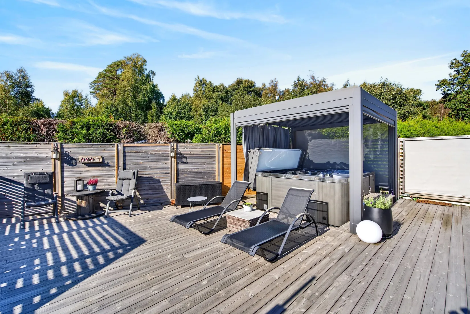Villa, Svingvägen 26, Kebal, Strömstad