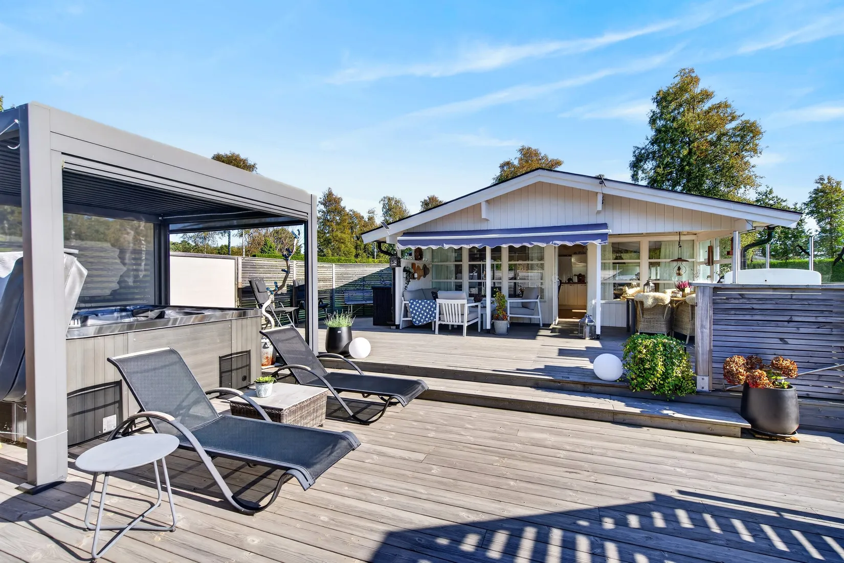 Villa, Svingvägen 26, Kebal, Strömstad