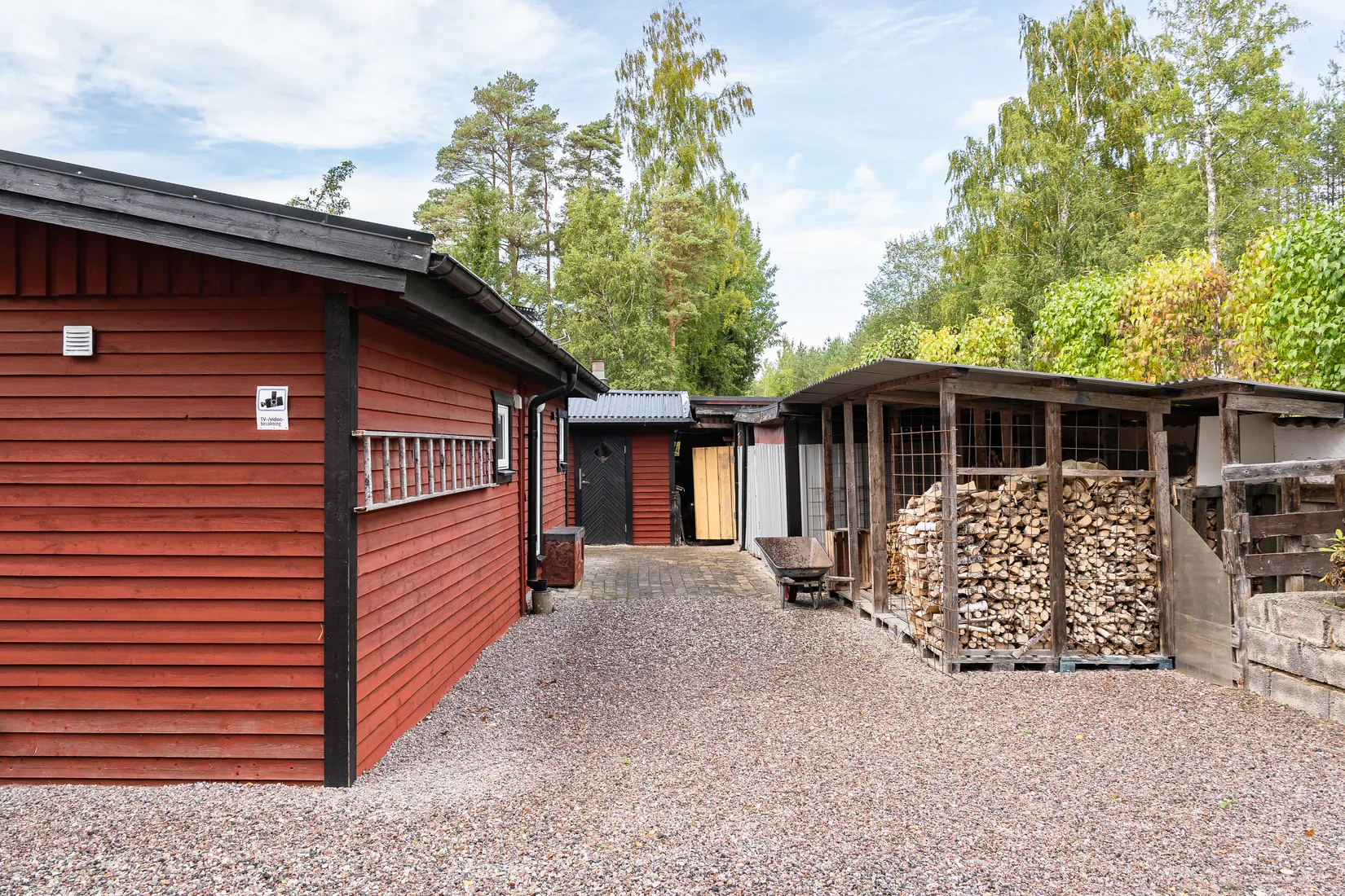 Villa,  Dammsäng Granstugan, Kjula, Eskilstuna