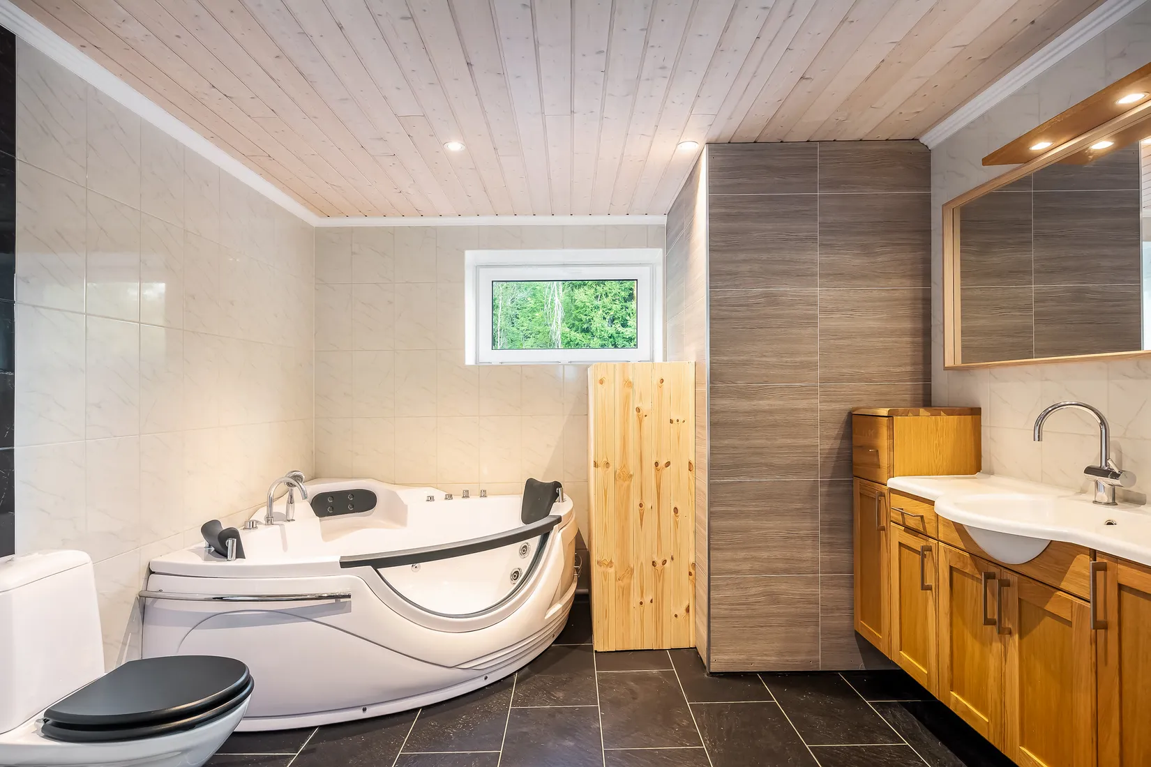 Villa, Hästnäsvägen 4, Lisö, Nynäshamn