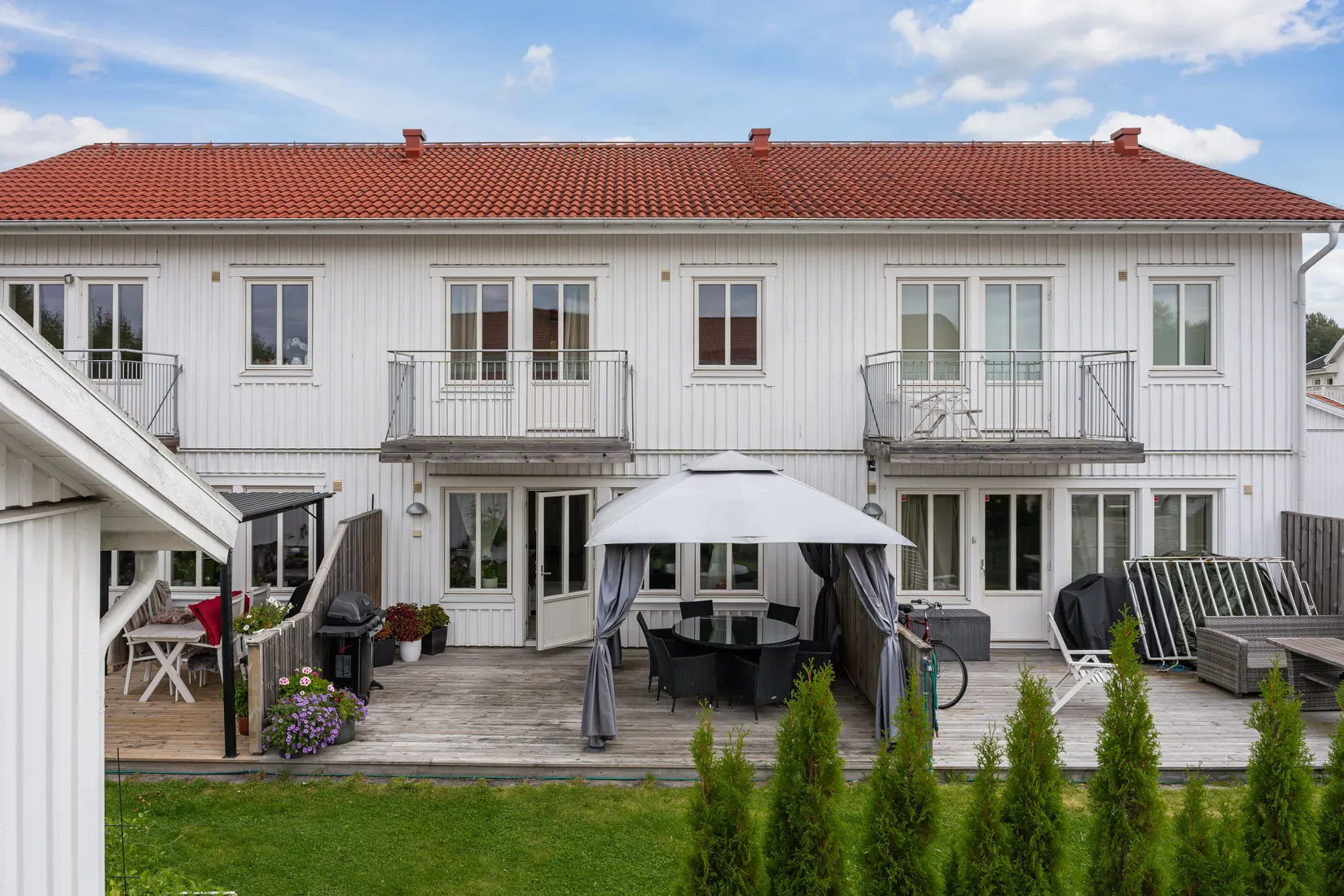 Radhus, Persikogatan 7J, Nyponlunden, Örebro