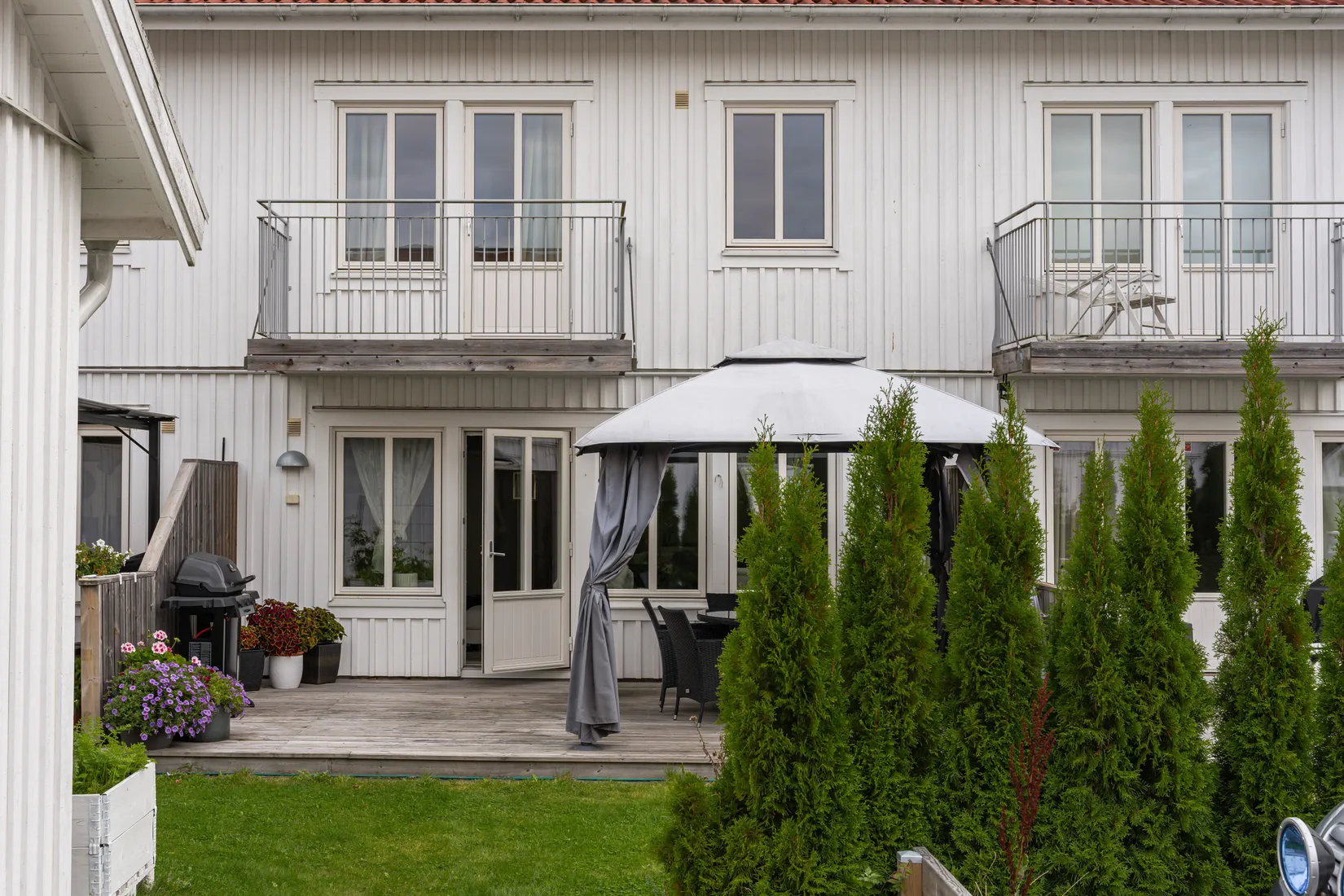 Radhus, Persikogatan 7J, Nyponlunden, Örebro