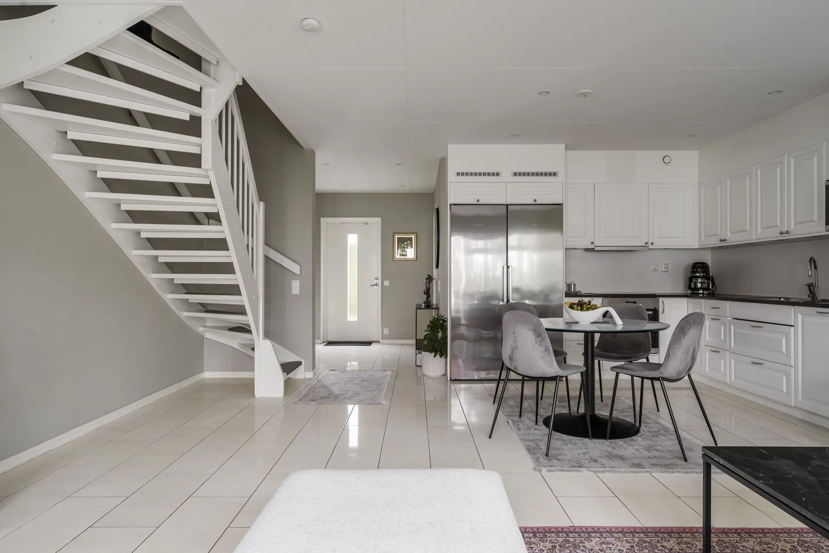 Radhus, Persikogatan 7J, Nyponlunden, Örebro