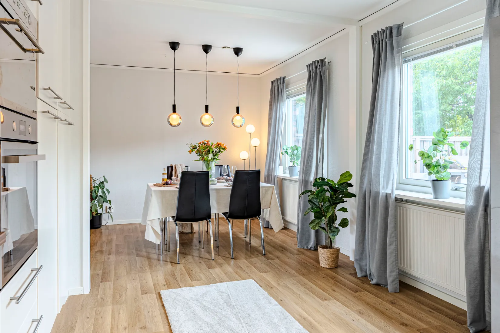 Villa, Helgestahillsvägen 20, Helgestahill, Eskilstuna