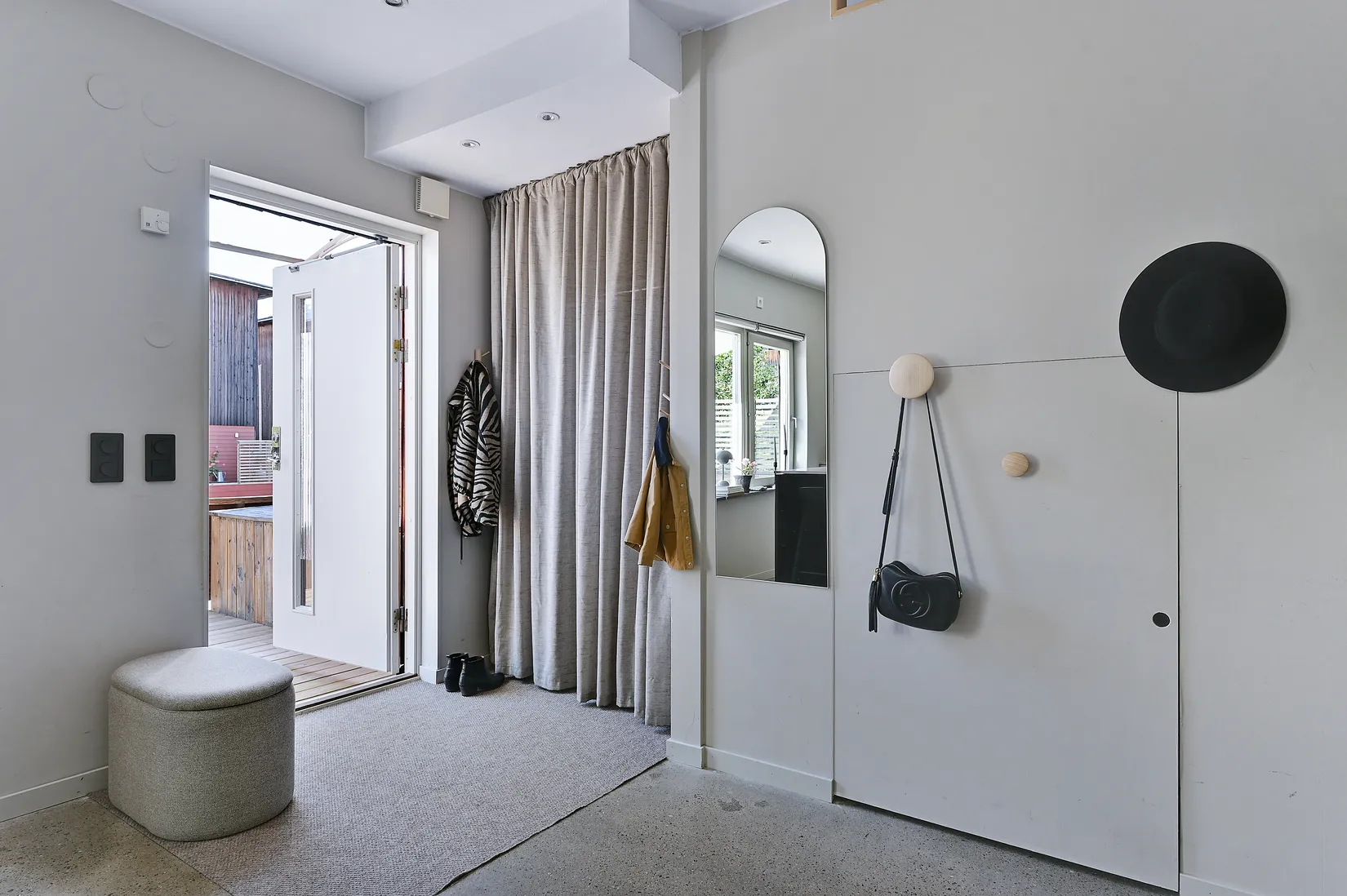 Radhus, Riksrådsgränd 17, Ekerö Gällstaö, Ekerö