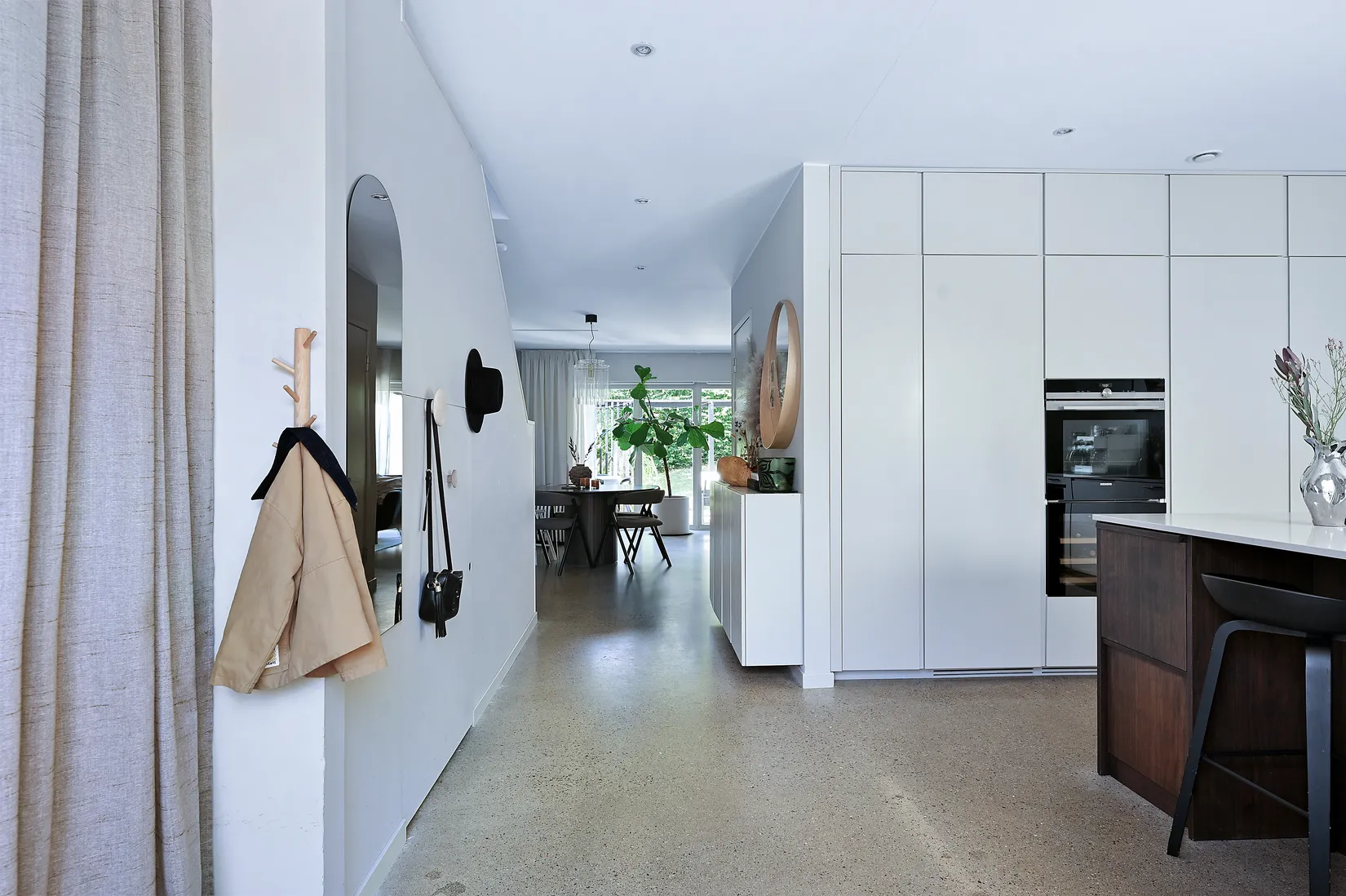 Radhus, Riksrådsgränd 17, Ekerö Gällstaö, Ekerö