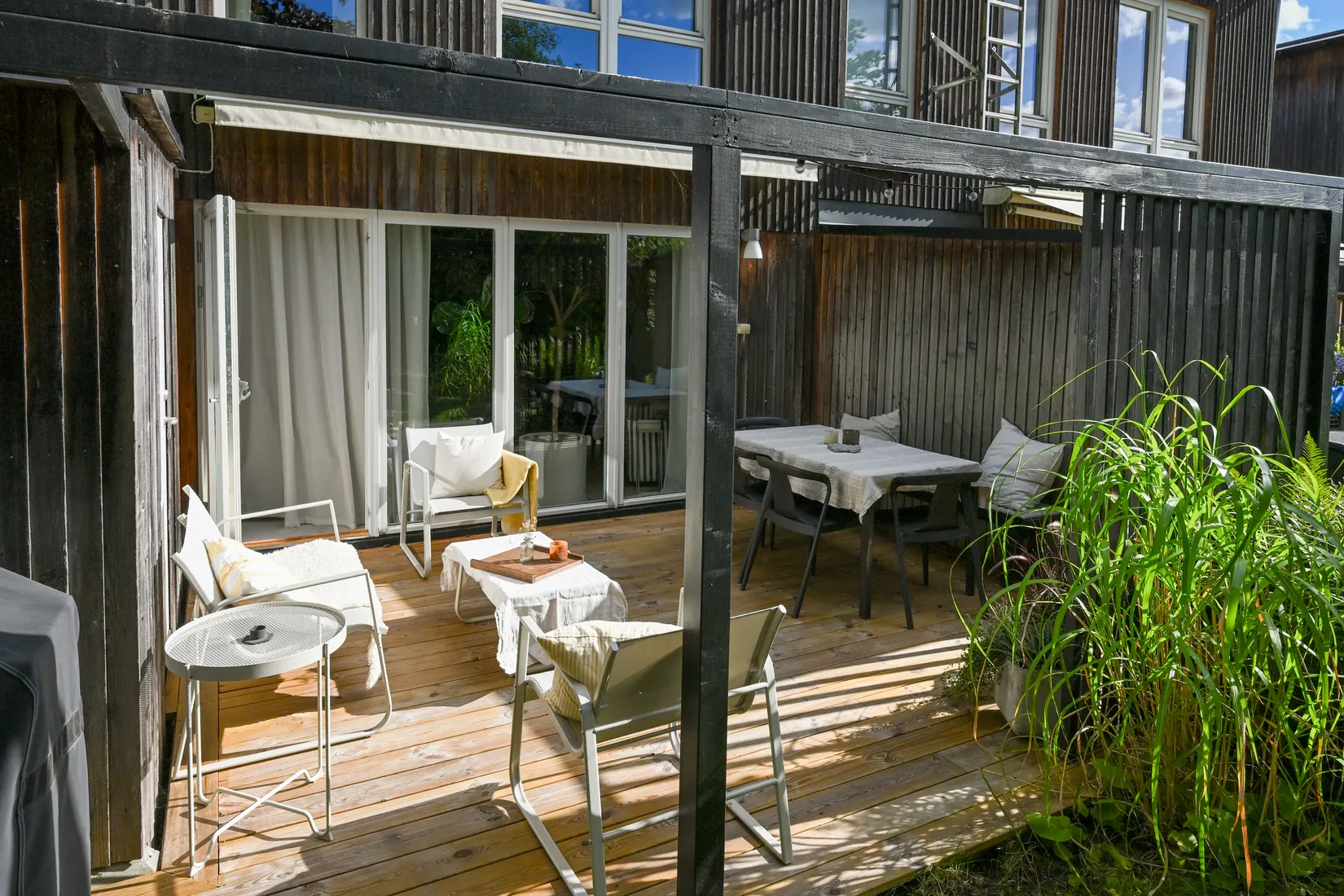 Radhus, Riksrådsgränd 17, Ekerö Gällstaö, Ekerö