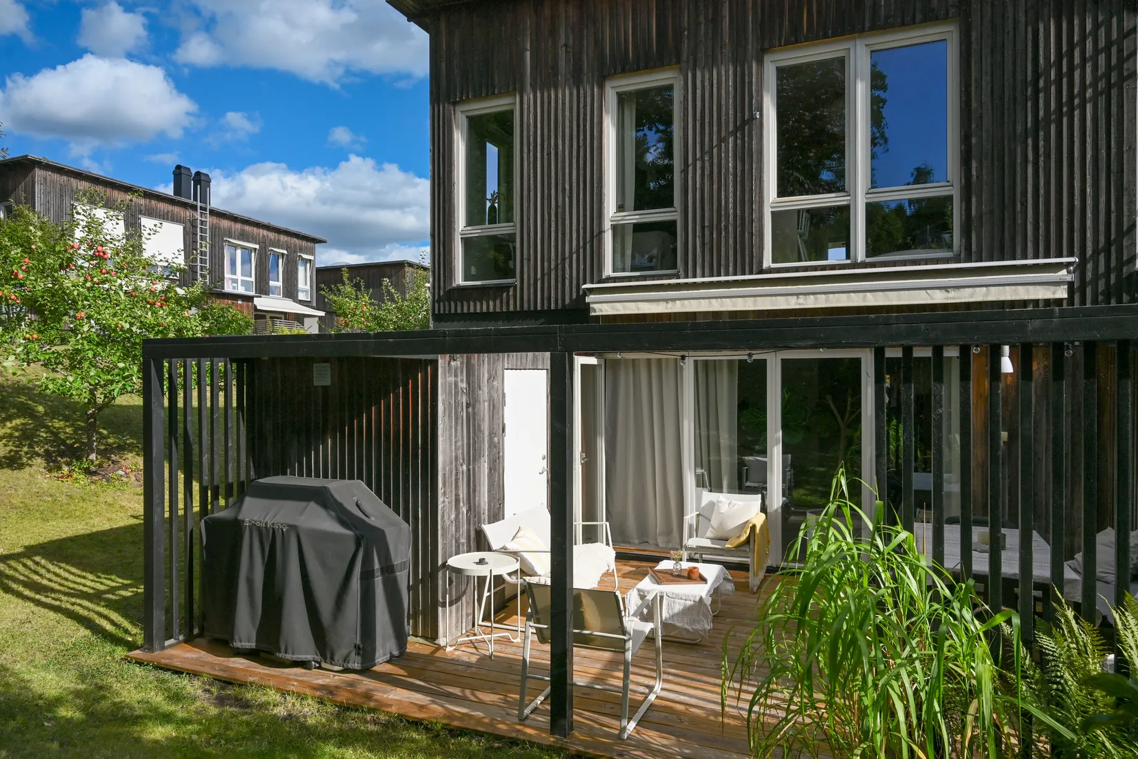 Radhus, Riksrådsgränd 17, Ekerö Gällstaö, Ekerö
