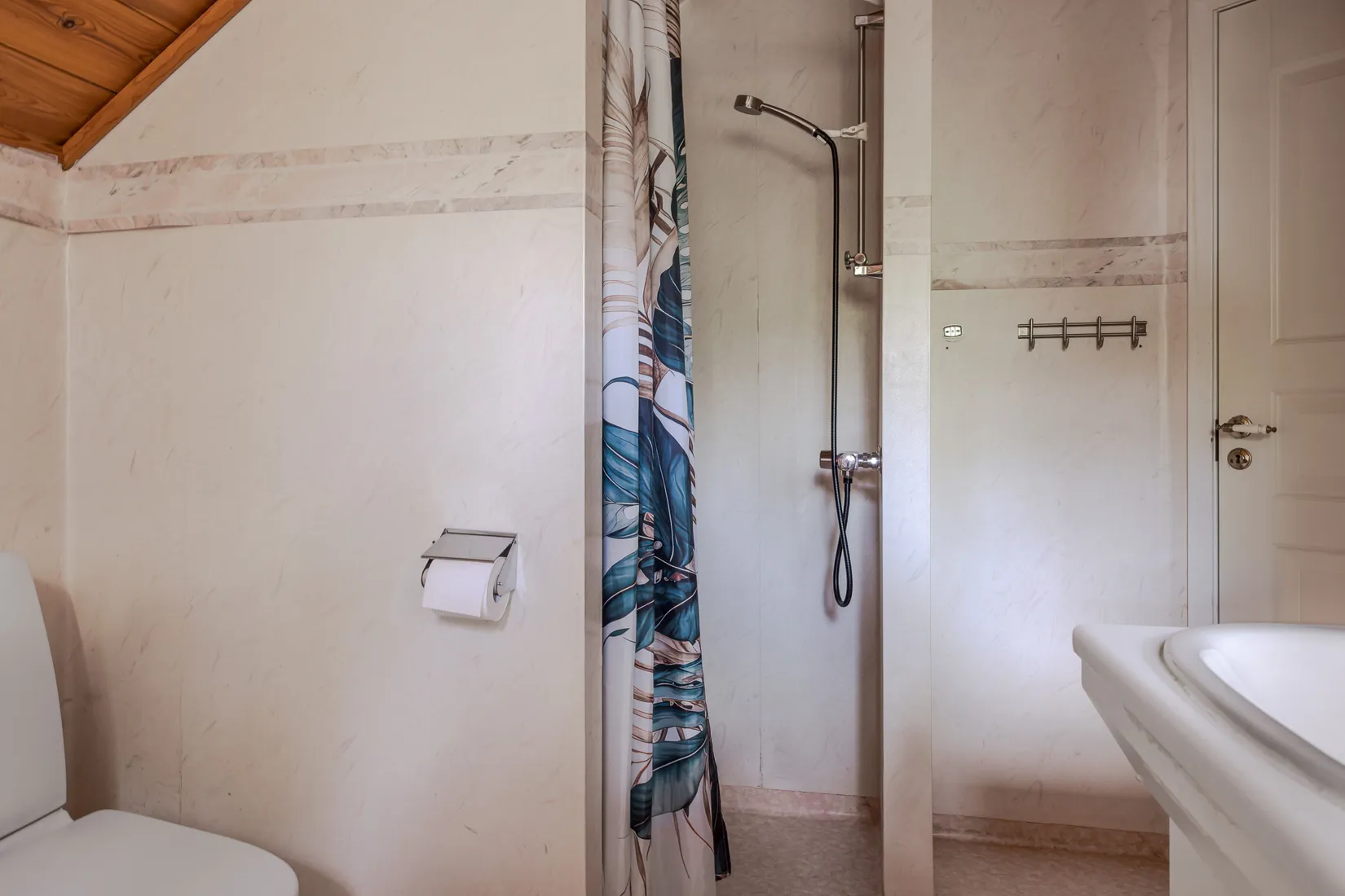 Bostadsrätt, Tallrisvägen 5, Nydalen, Askersund