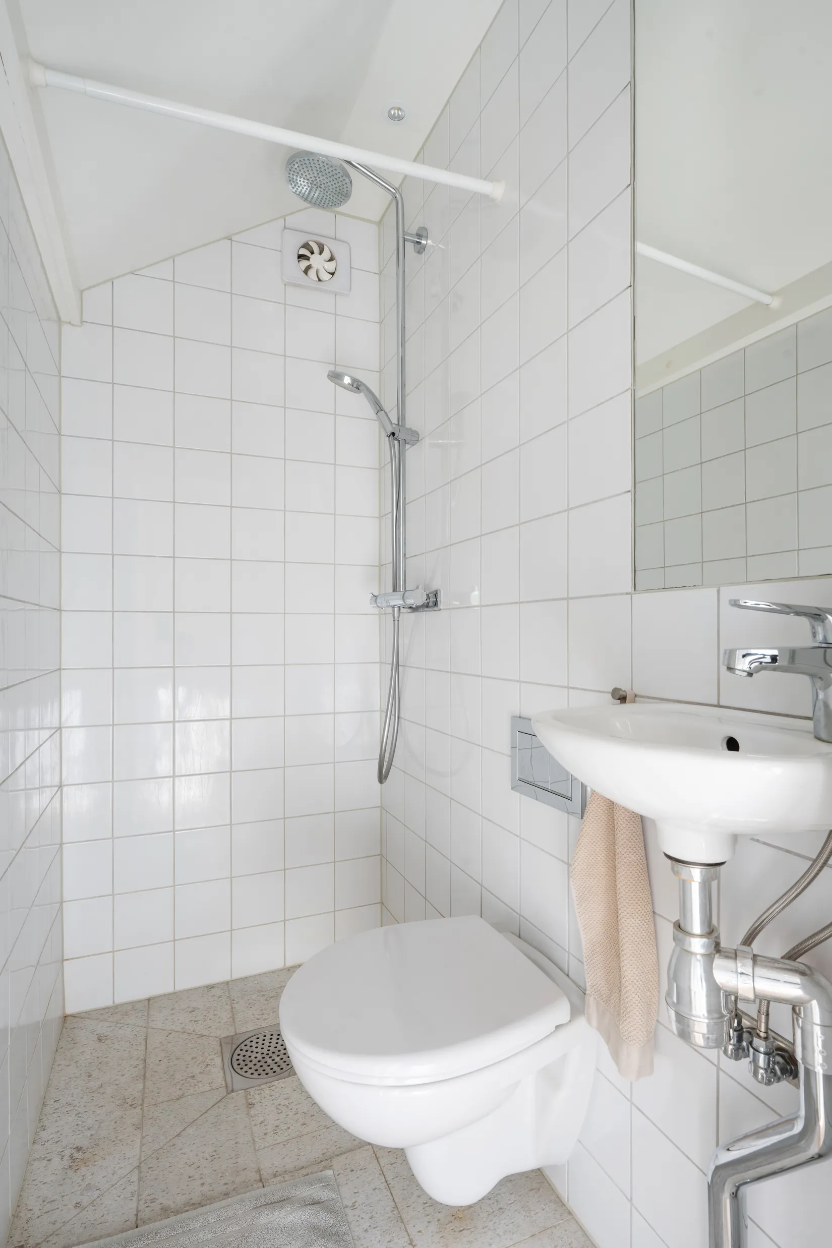 Tomt, Sågtorpsvägen 33B, Lahäll, Täby