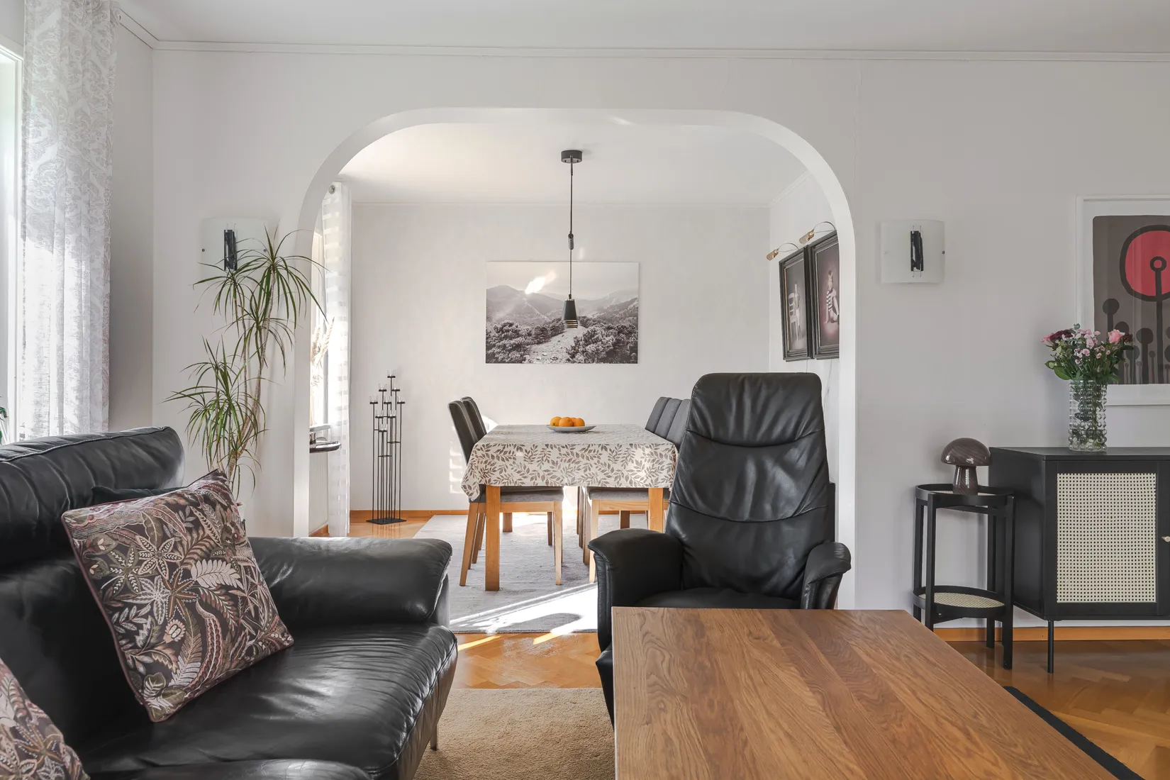 Villa, Kolstuguvägen 15, Katrineholm Nävertorp, Katrineholm