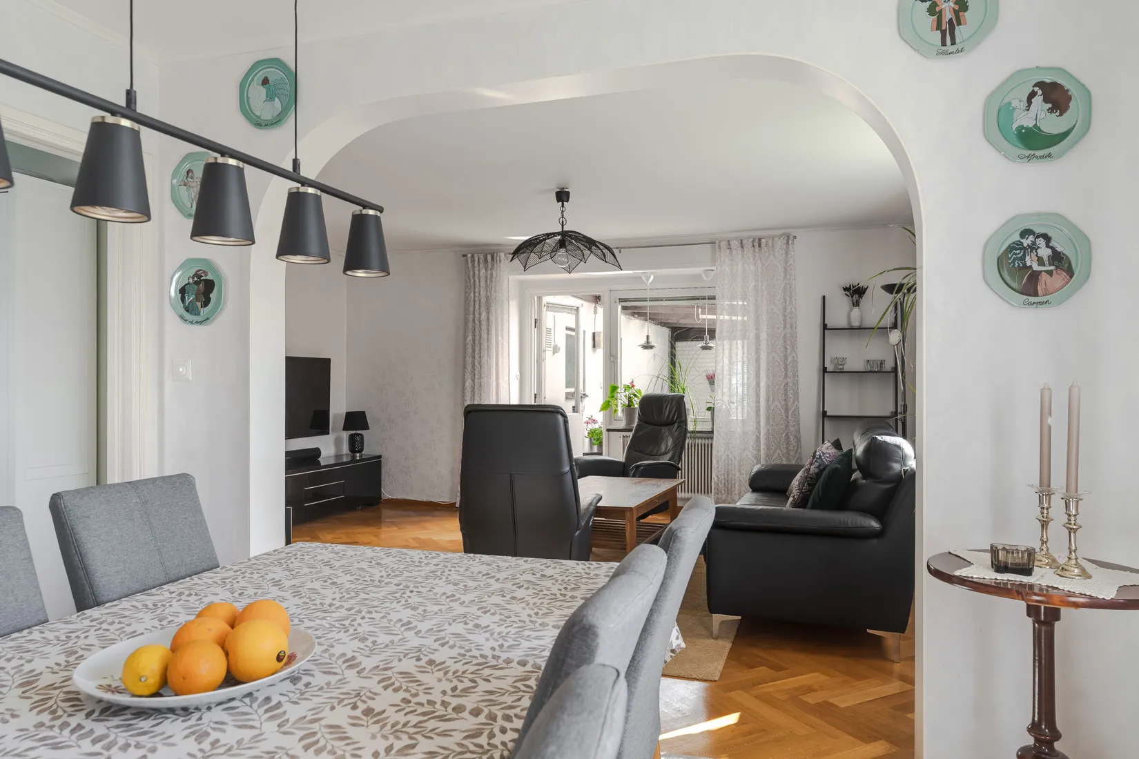 Villa, Kolstuguvägen 15, Katrineholm Nävertorp, Katrineholm