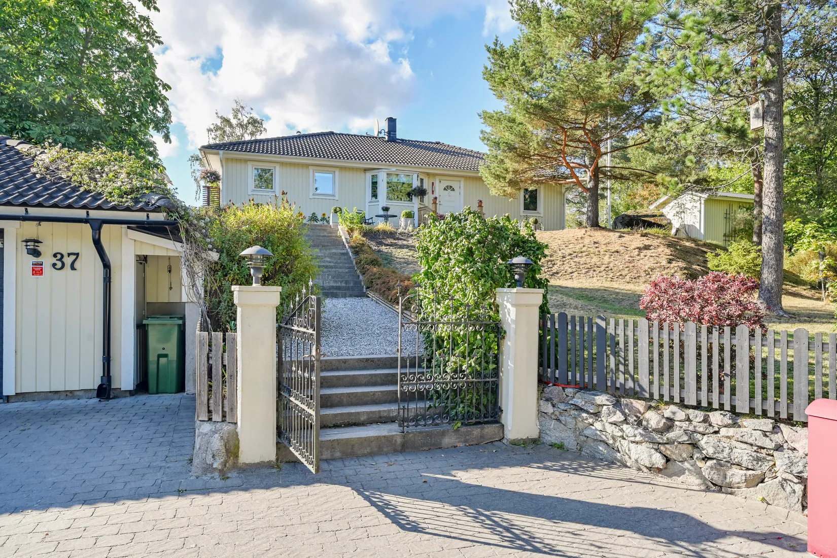 Villa, Runbyvägen 37, Runby, Upplands Väsby