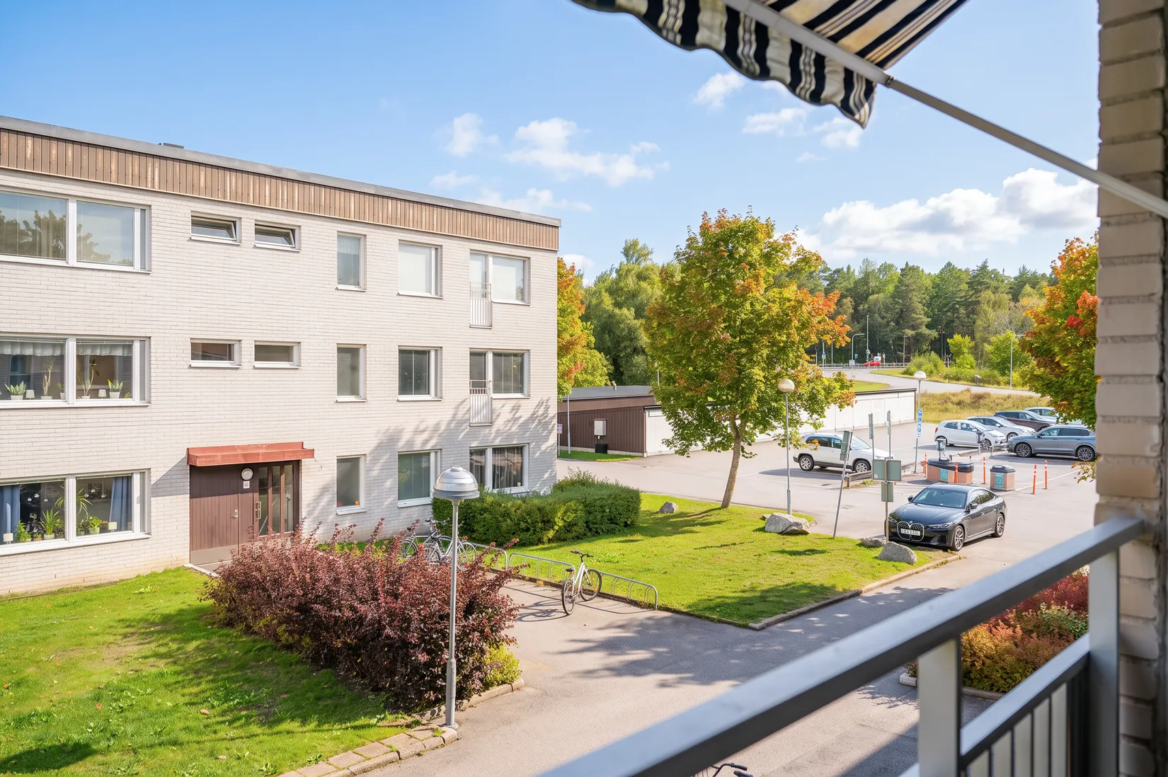 Bostadsrätt, Hallonvägen 48, 1tr, Tibble - Kungsängen, Upplands-Bro