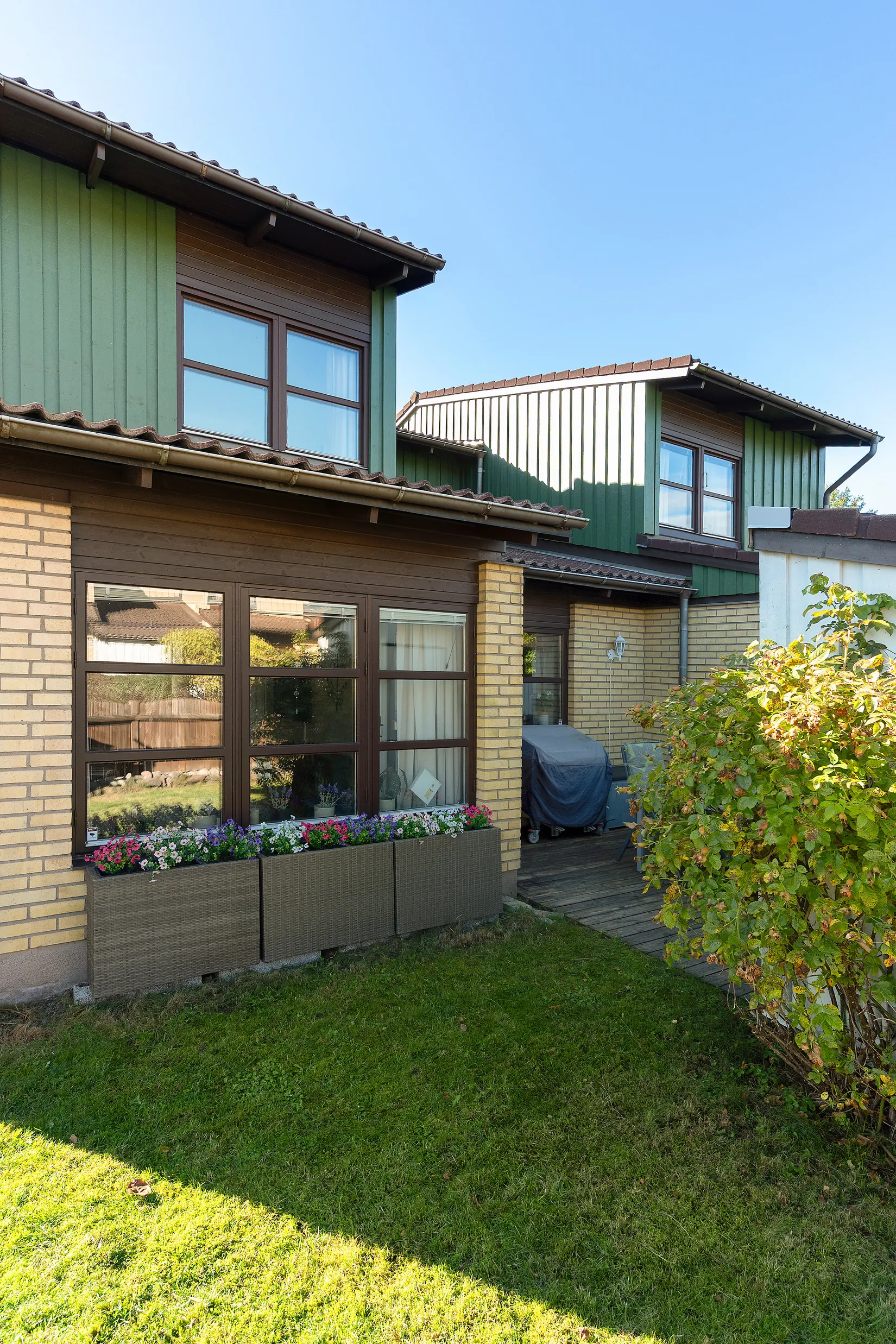 Radhus, Kragstalundsvägen 84, Kragstalund, Vallentuna