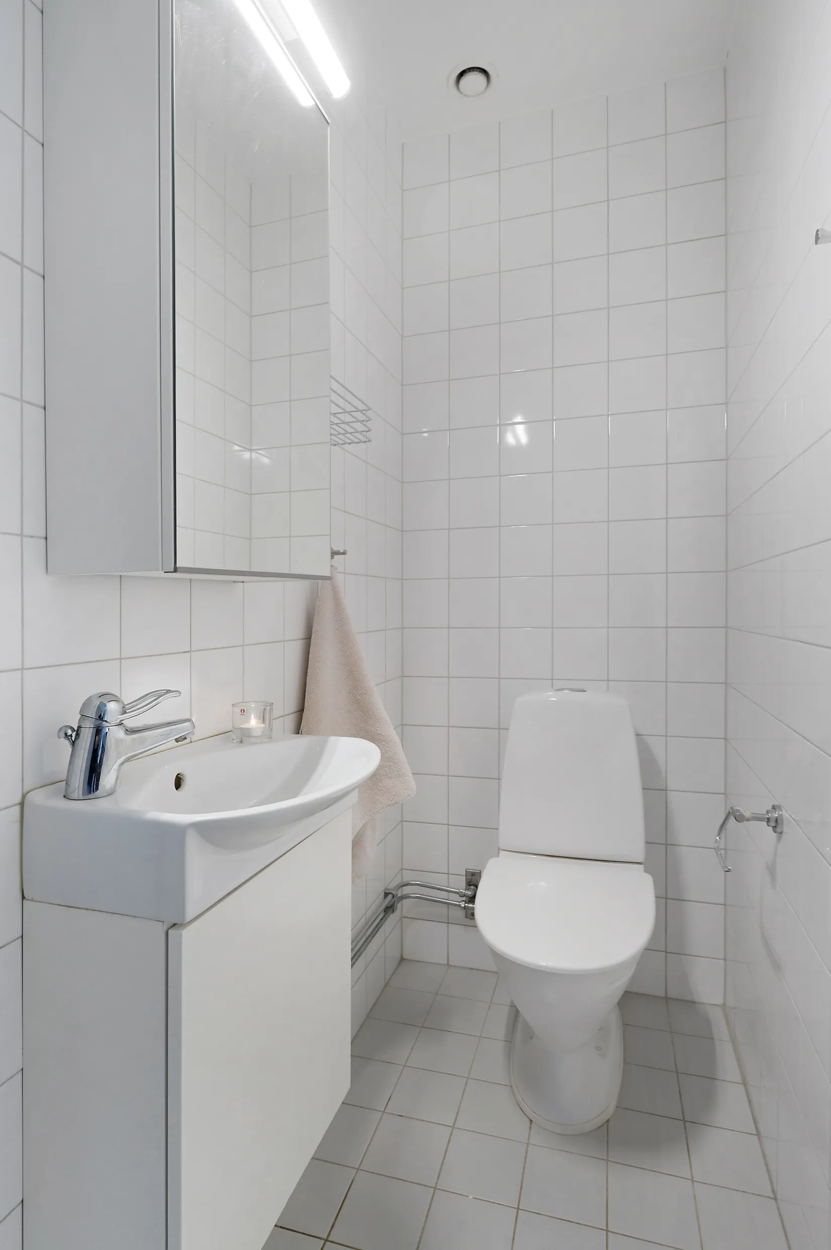 Bostadsrätt, Ågesta broväg 32, Farsta Strand, Stockholm